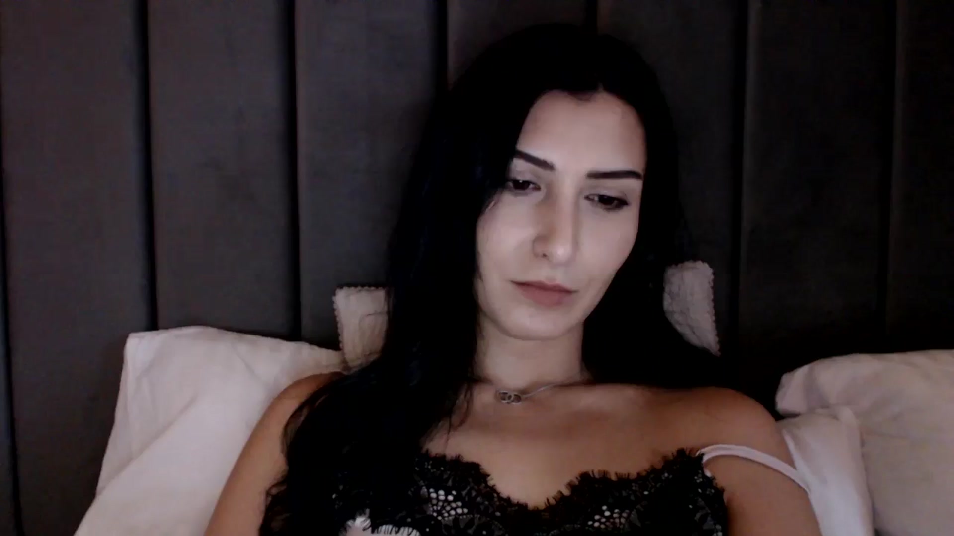 Gallery image thumbnail from LavIson's myfreecams stream on, 12/13/2024, 11:03 image 15 of 20