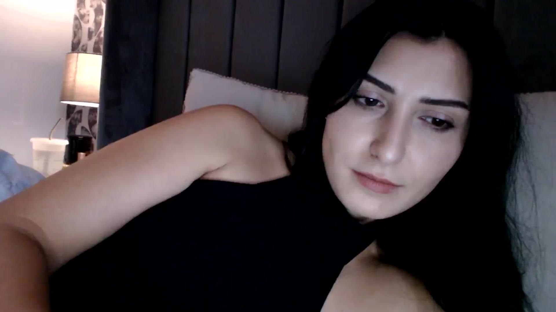 Gallery image thumbnail from LavIson's myfreecams stream on, 12/13/2024, 11:45 image 19 of 20