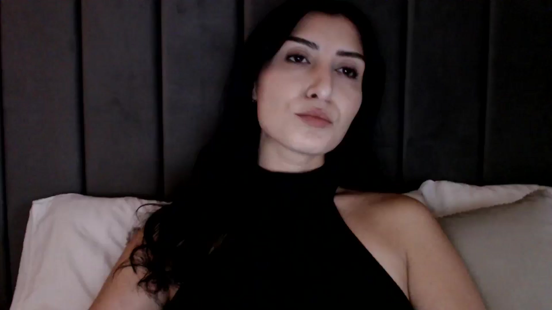 Gallery image thumbnail from LavIson's myfreecams stream on, 12/13/2024, 11:55 image 4 of 20
