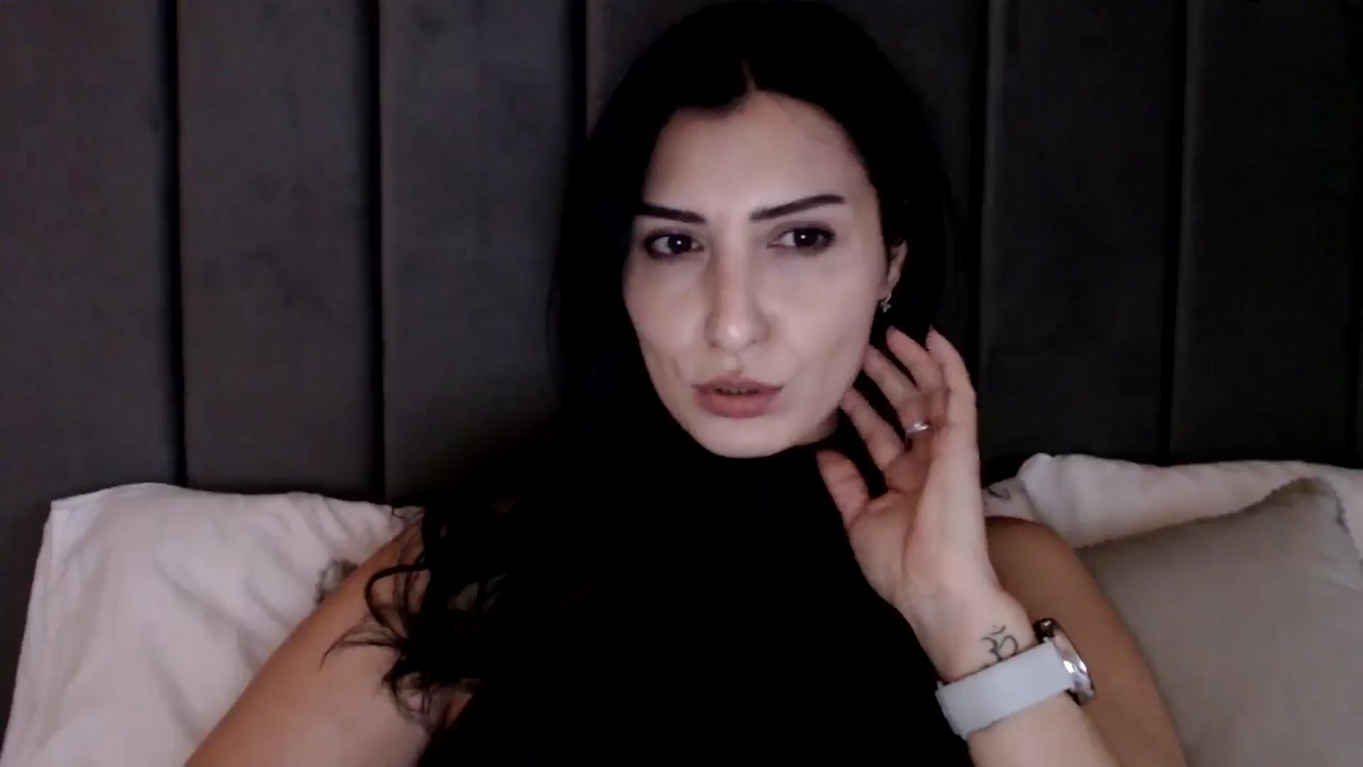 Gallery image thumbnail from LavIson's myfreecams stream on, 12/13/2024, 11:55 image 7 of 20