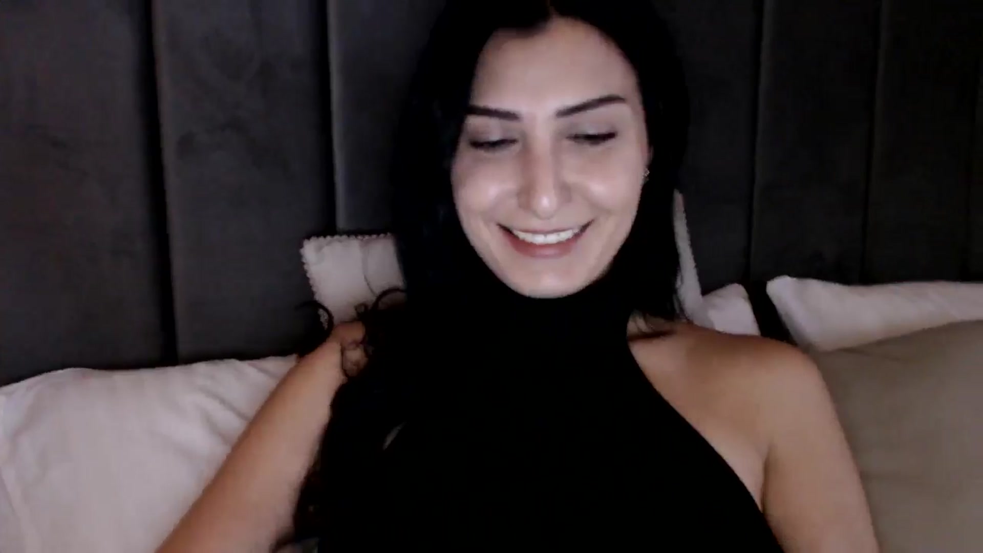Gallery image thumbnail from LavIson's myfreecams stream on, 12/13/2024, 13:22 image 5 of 20