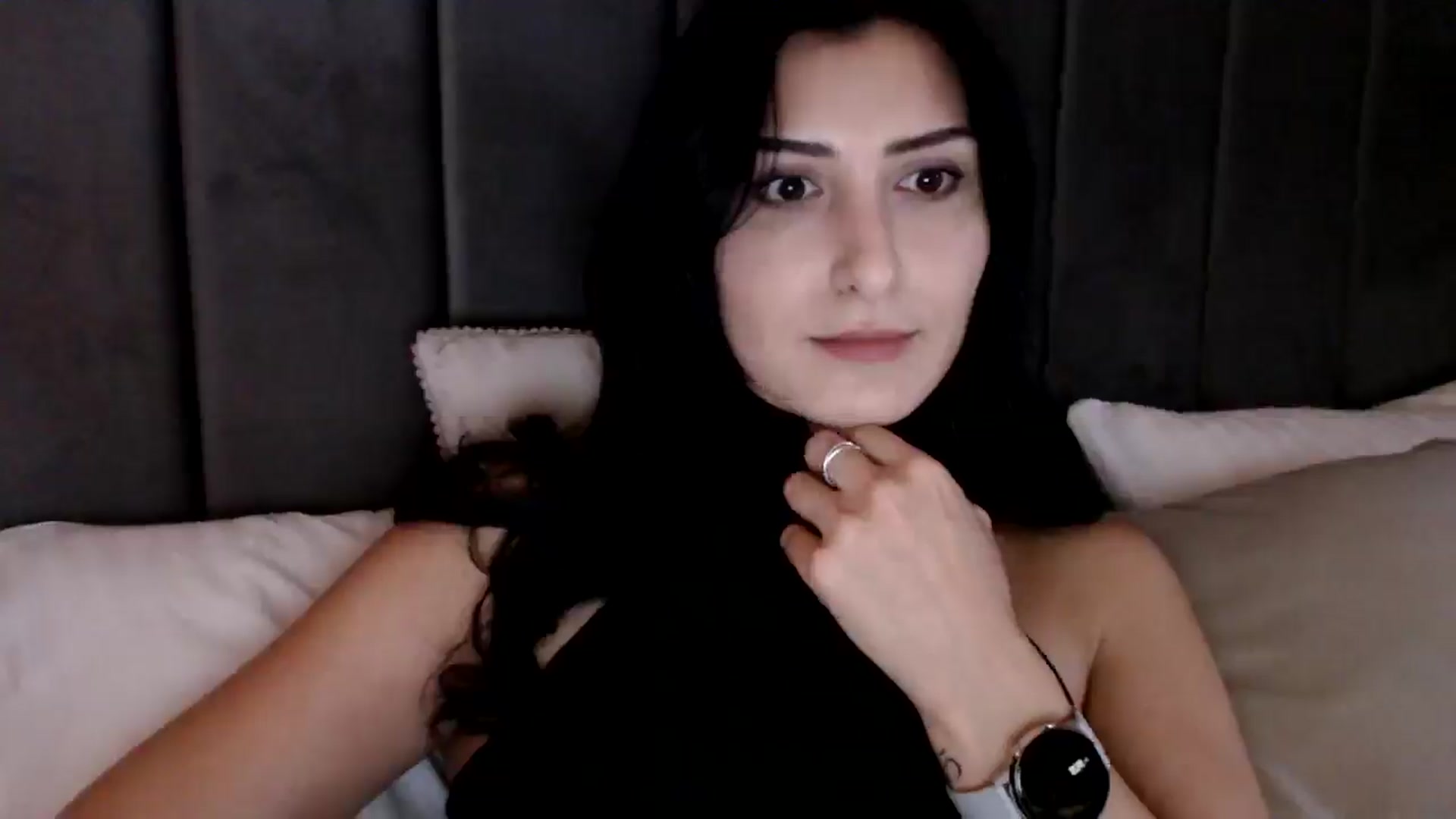 Gallery image thumbnail from LavIson's myfreecams stream on, 12/13/2024, 13:22 image 19 of 20