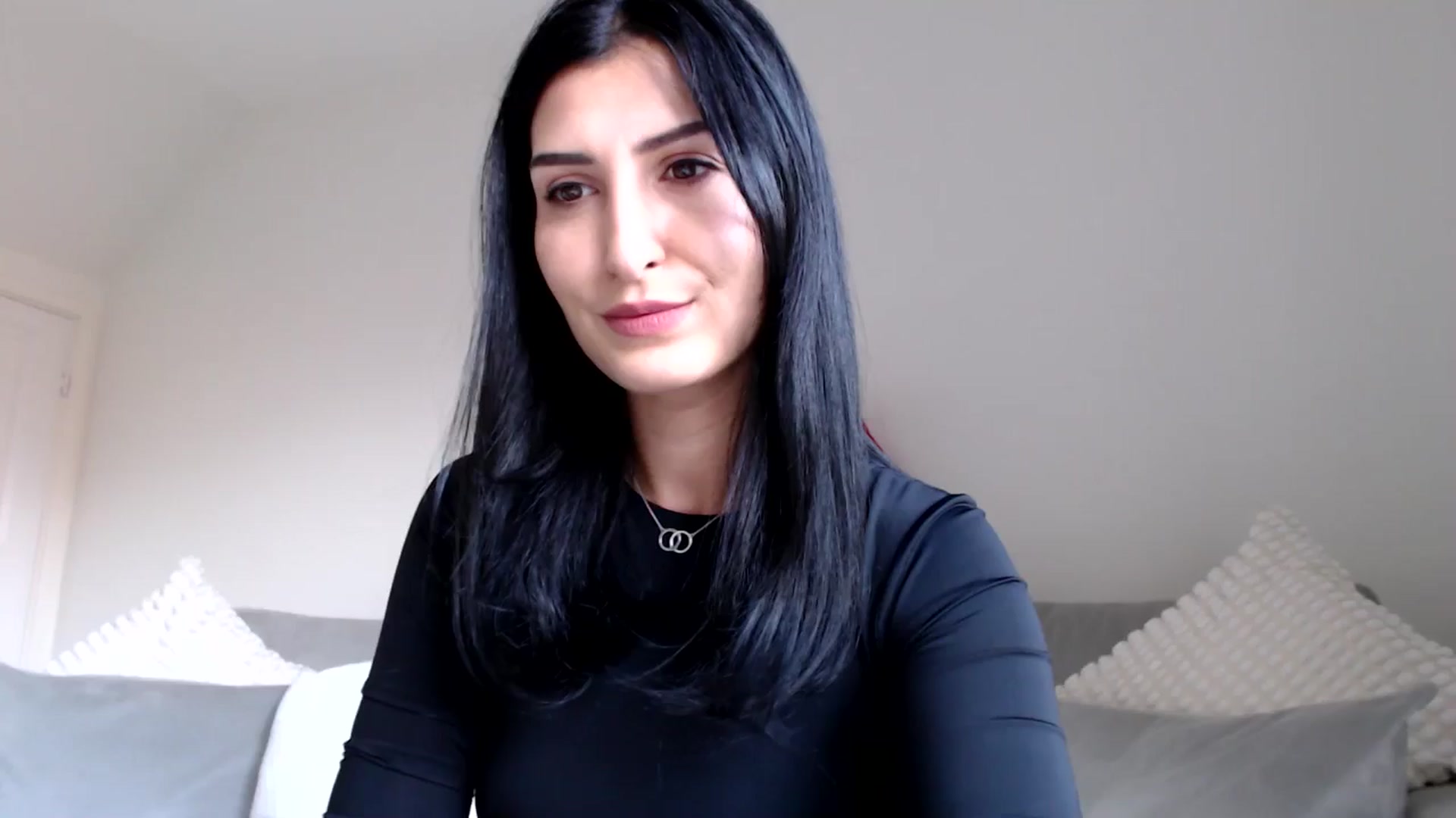 Gallery image thumbnail from LavIson's myfreecams stream on, 12/16/2024, 12:45 image 3 of 20