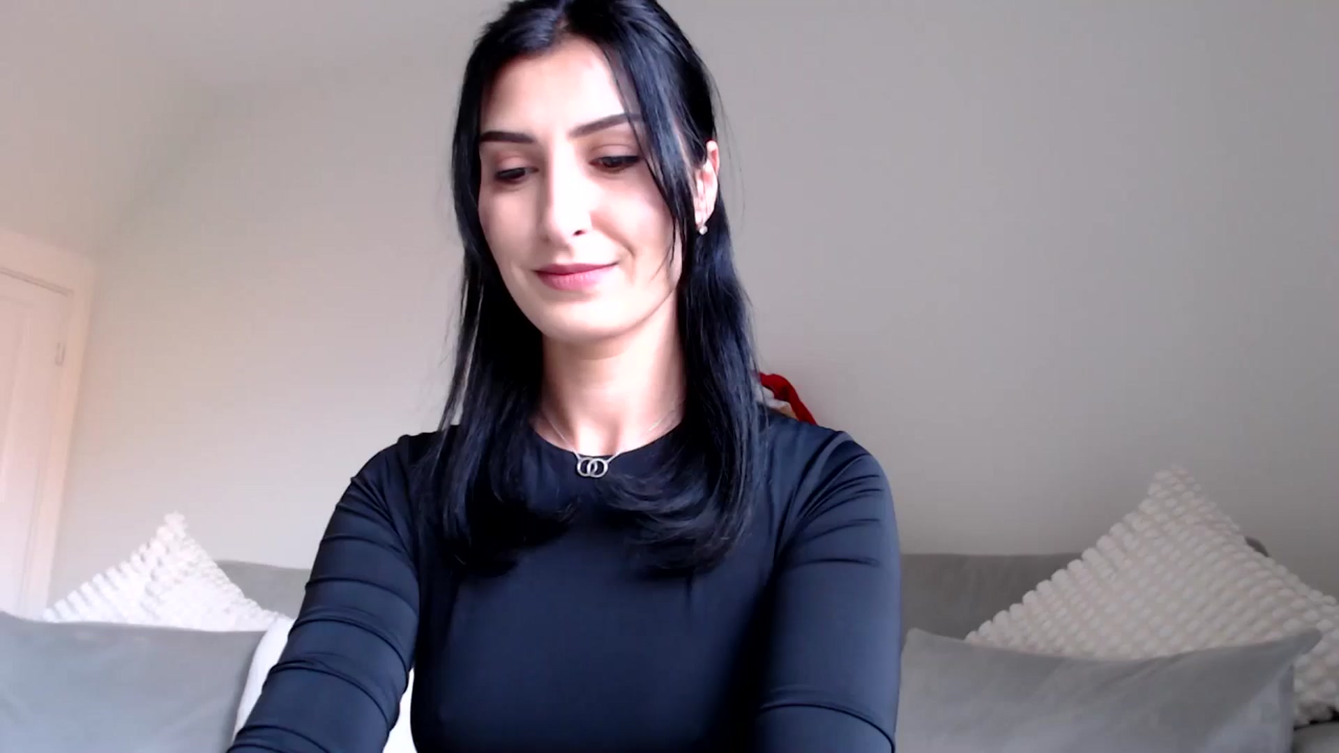 Gallery image thumbnail from LavIson's myfreecams stream on, 12/16/2024, 12:45 image 1 of 20