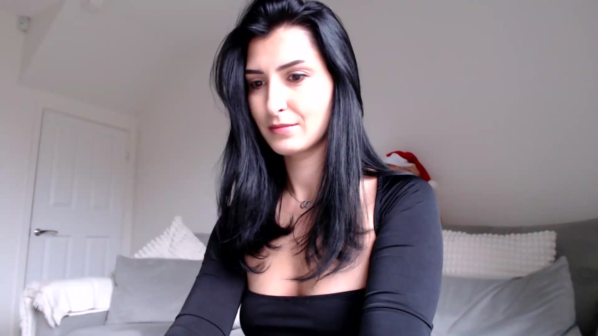 Gallery image thumbnail from LavIson's myfreecams stream on, 12/16/2024, 14:35 image 11 of 20