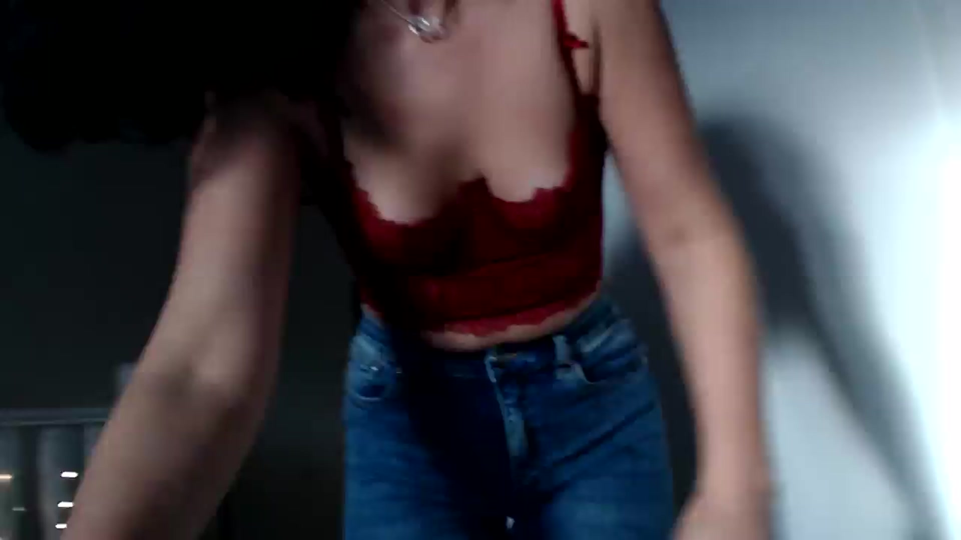 Gallery image thumbnail from LavIson's myfreecams stream on, 12/18/2024, 13:43 image 12 of 20