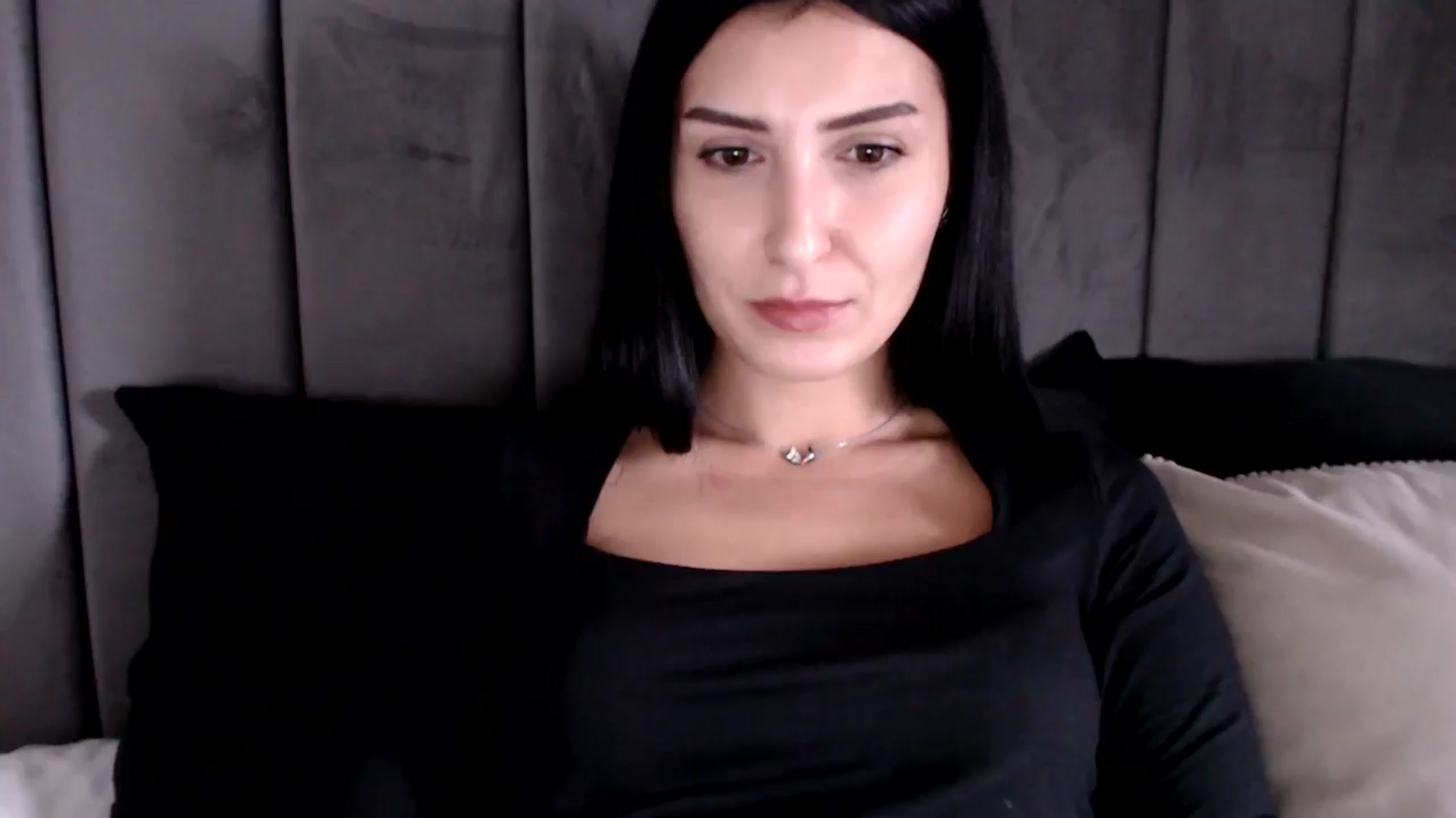 Gallery image thumbnail from LavIson's myfreecams stream on, 01/06/2025, 11:47 image 10 of 20