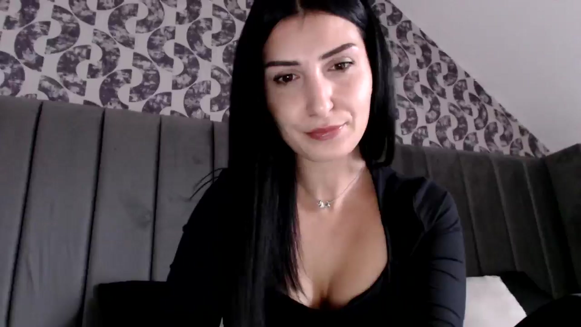 Gallery image thumbnail from LavIson's myfreecams stream on, 01/06/2025, 11:47 image 2 of 20