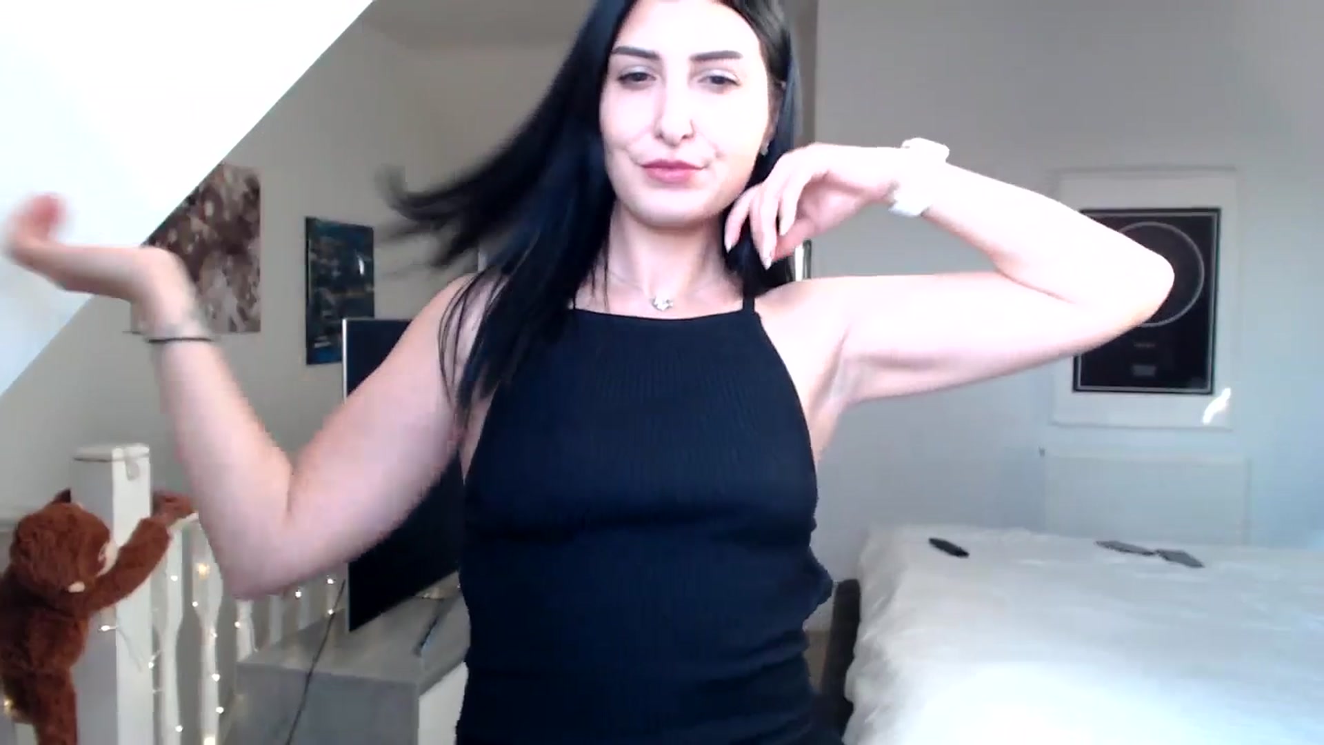 Gallery image thumbnail from LavIson's myfreecams stream on, 01/06/2025, 15:54 image 9 of 20