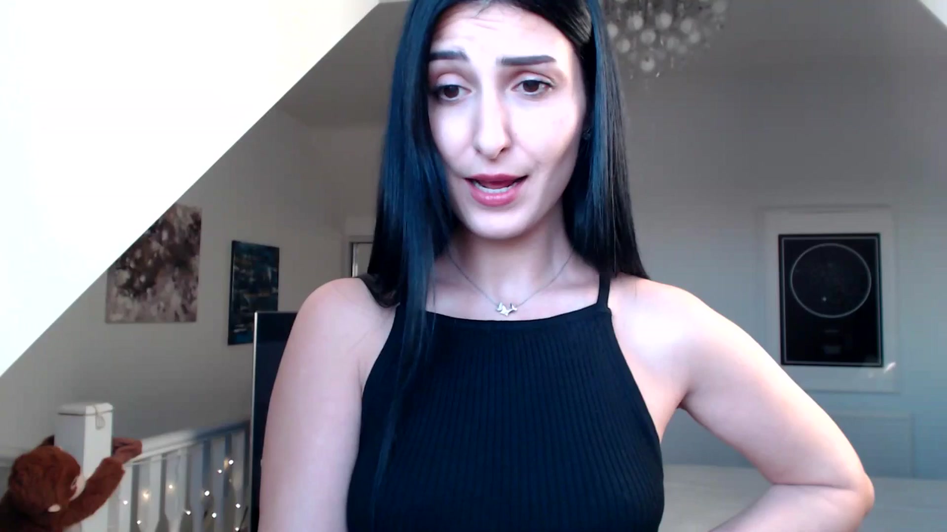 Gallery image thumbnail from LavIson's myfreecams stream on, 01/06/2025, 15:54 image 11 of 20