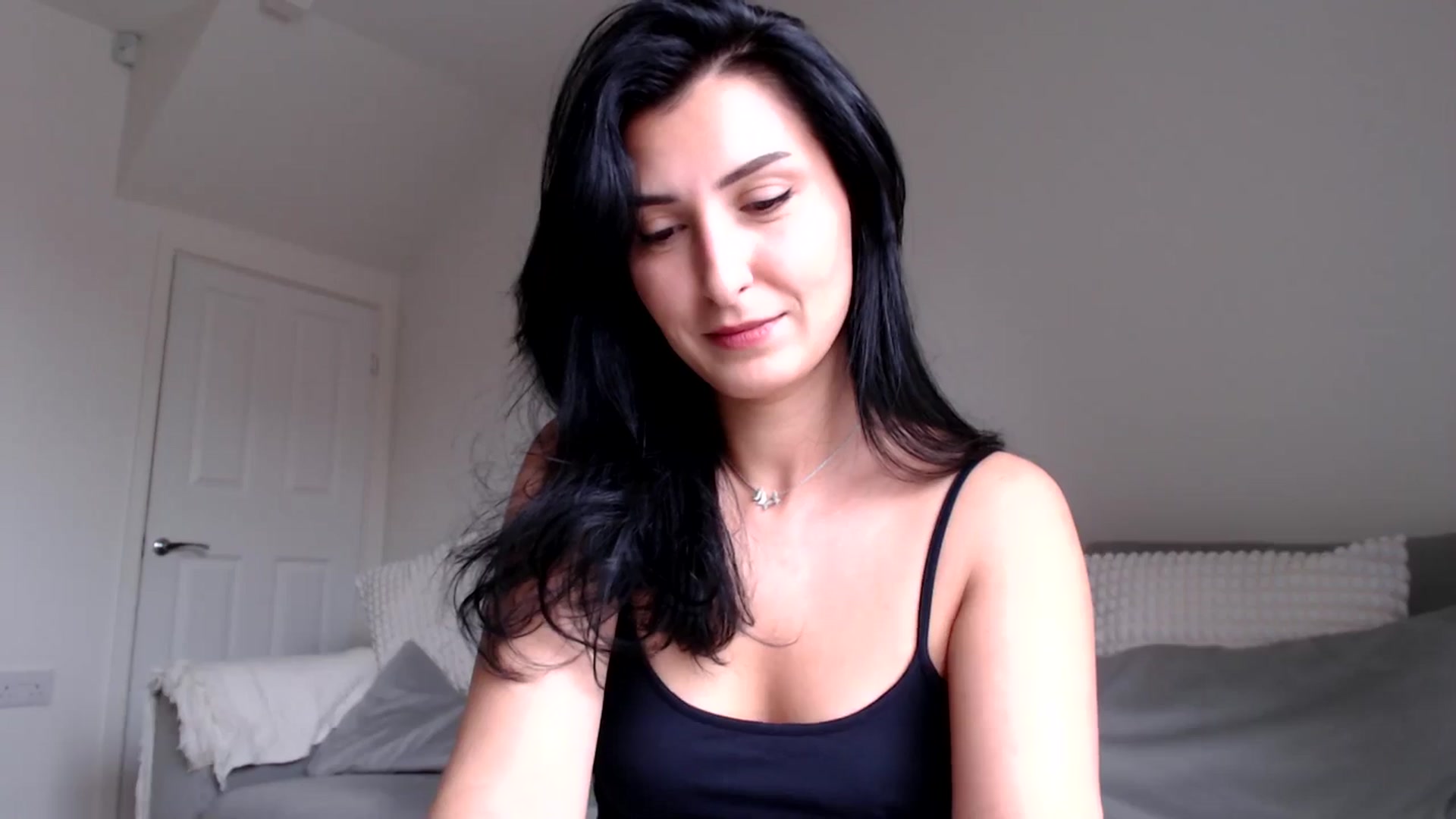 Gallery image thumbnail from LavIson's myfreecams stream on, 01/08/2025, 12:17 image 13 of 20