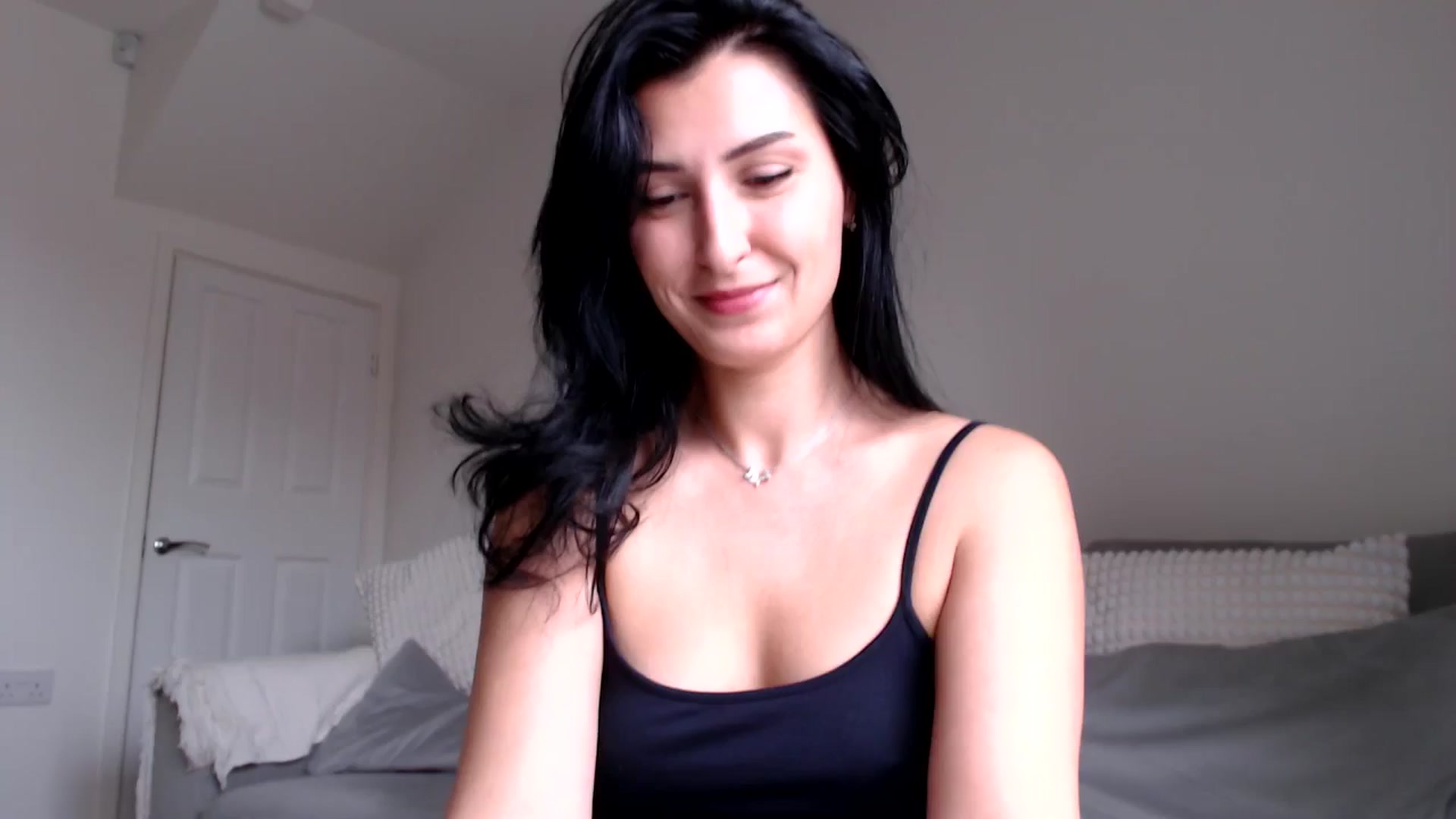 Gallery image thumbnail from LavIson's myfreecams stream on, 01/08/2025, 12:17 image 9 of 20