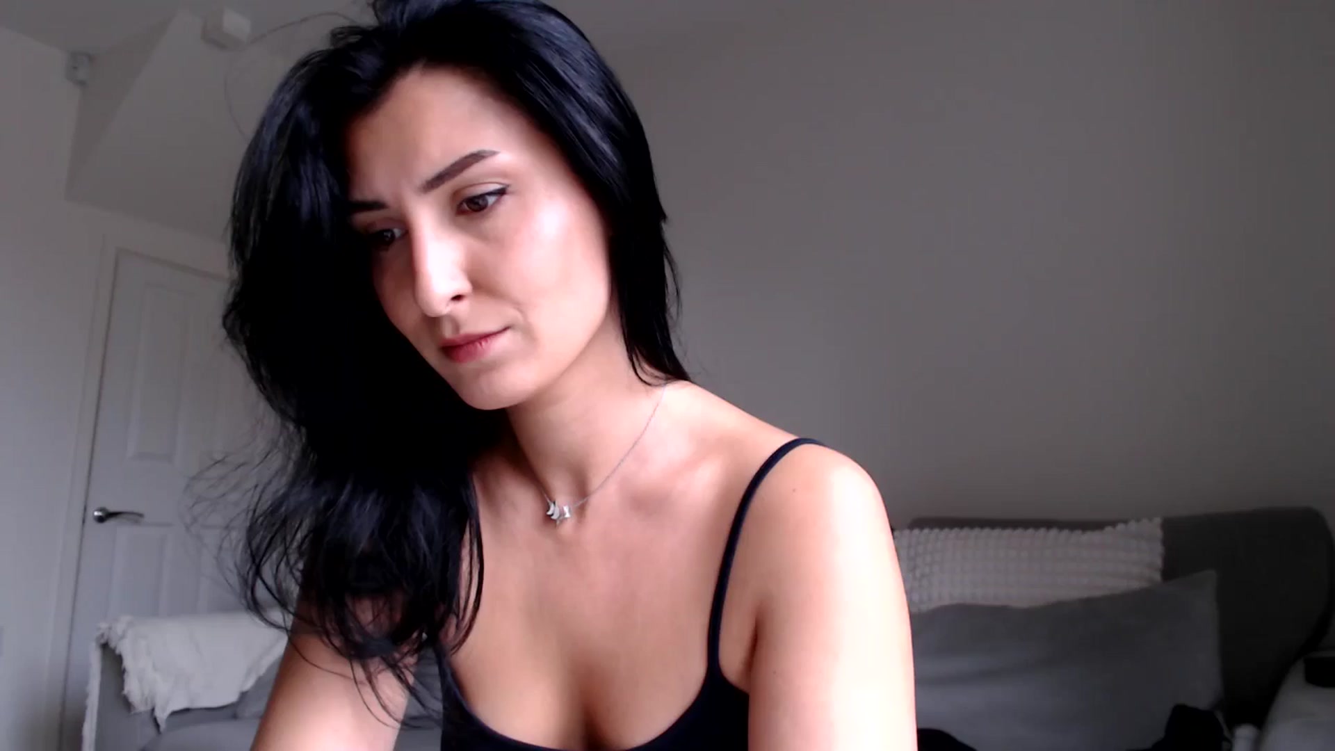 Gallery image thumbnail from LavIson's myfreecams stream on, 01/08/2025, 12:36 image 1 of 20
