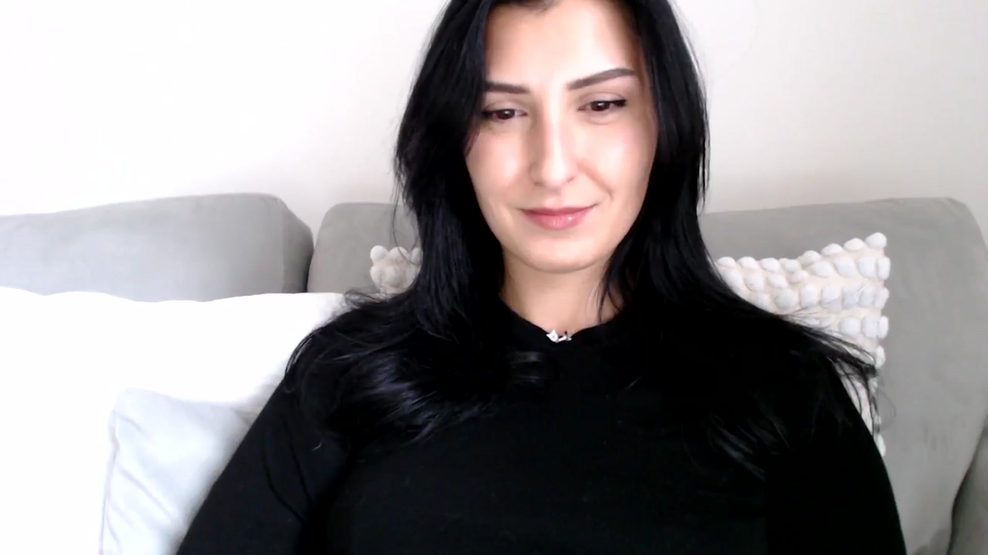 Gallery image thumbnail from LavIson's myfreecams stream on, 01/08/2025, 13:56 image 8 of 20
