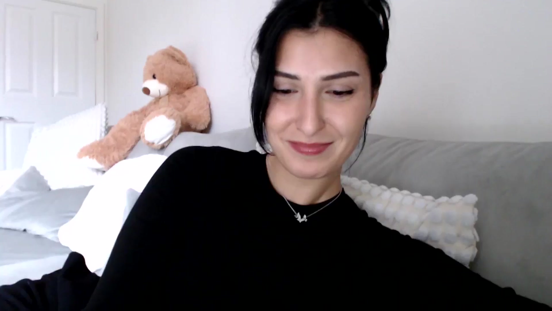 Gallery image thumbnail from LavIson's myfreecams stream on, 01/08/2025, 15:46 image 4 of 20