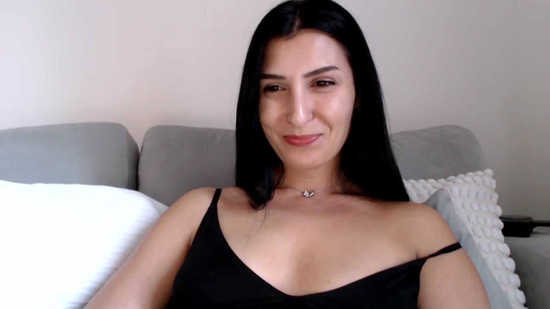 Gallery image thumbnail from LavIson's myfreecams stream on, 01/09/2025, 14:39 image 20 of 20