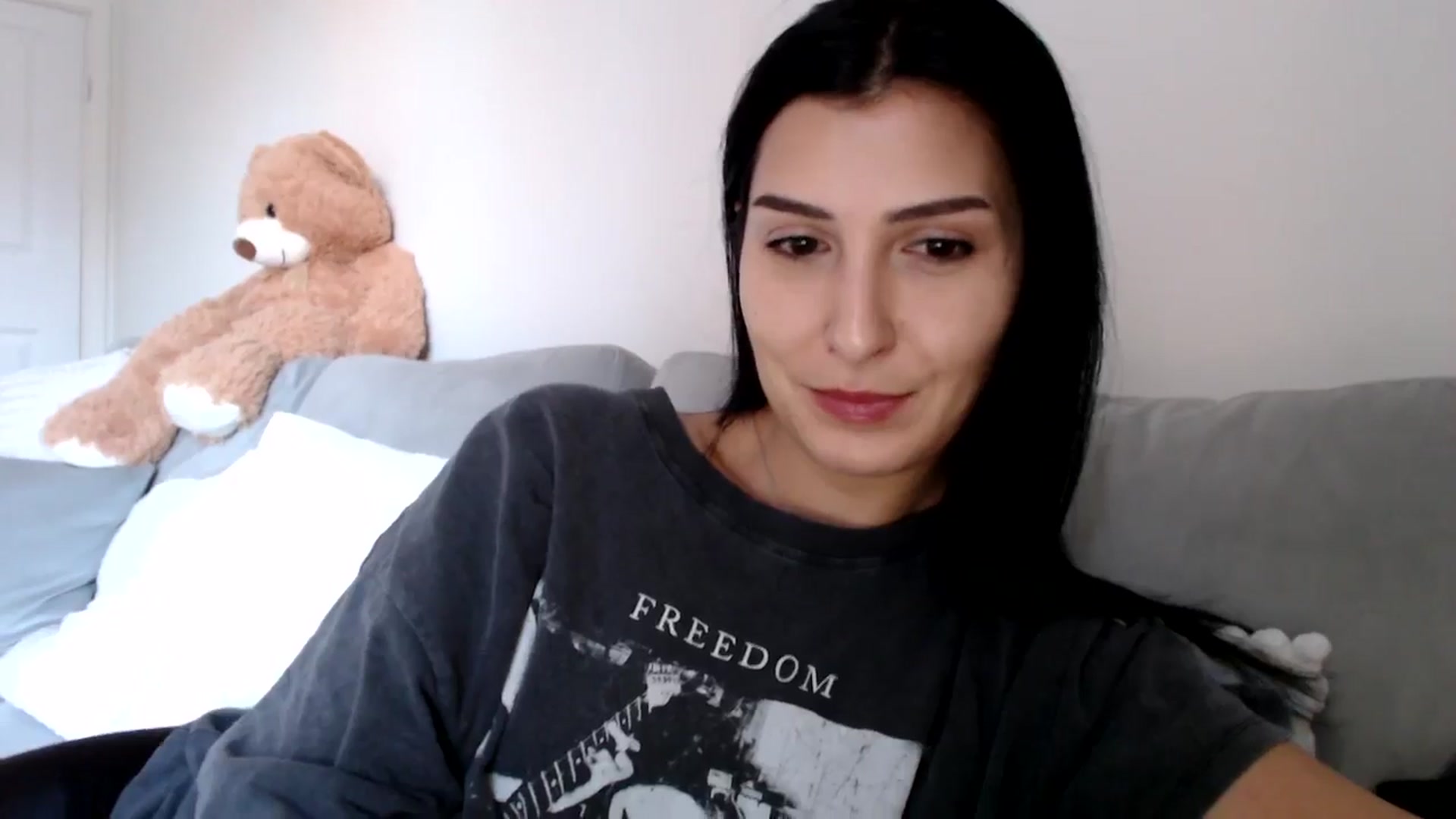 Gallery image thumbnail from LavIson's myfreecams stream on, 01/09/2025, 14:39 image 8 of 20