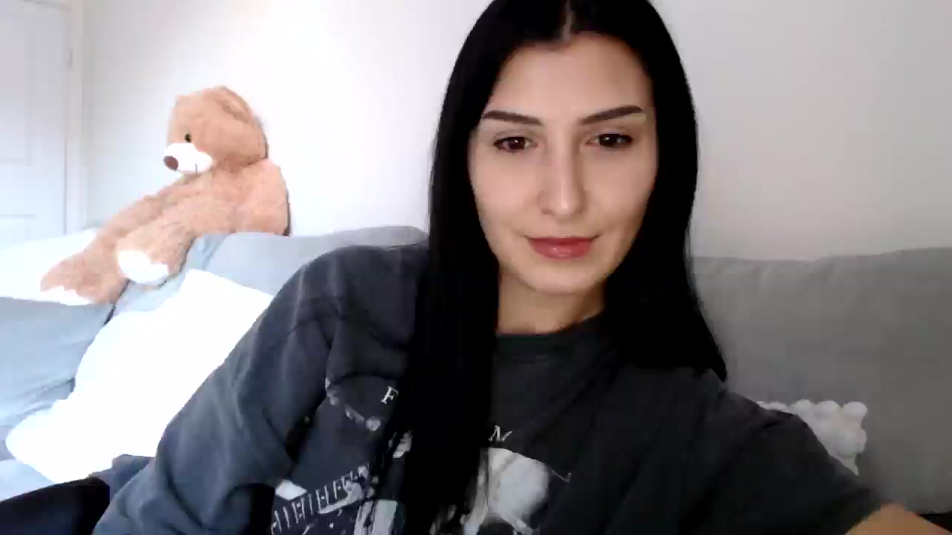 Gallery image thumbnail from LavIson's myfreecams stream on, 01/09/2025, 14:39 image 2 of 20