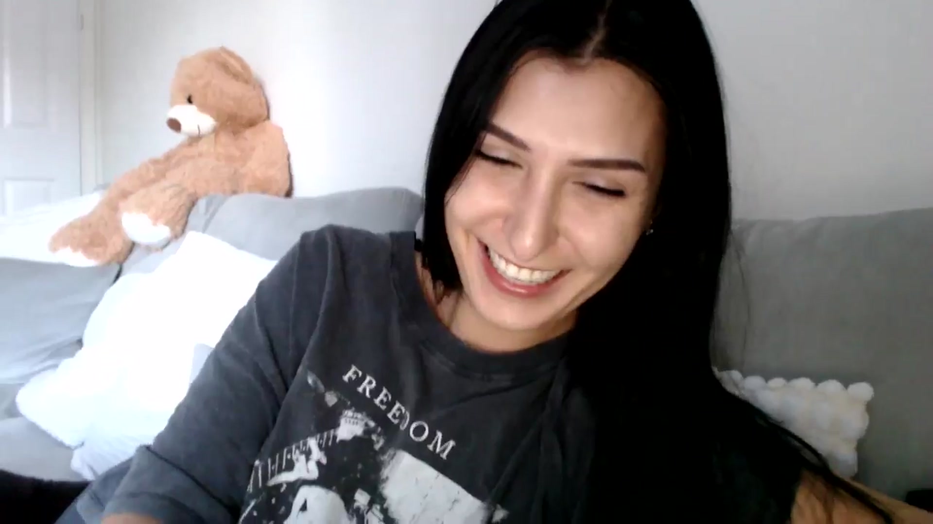 Gallery image thumbnail from LavIson's myfreecams stream on, 01/09/2025, 15:23 image 20 of 20
