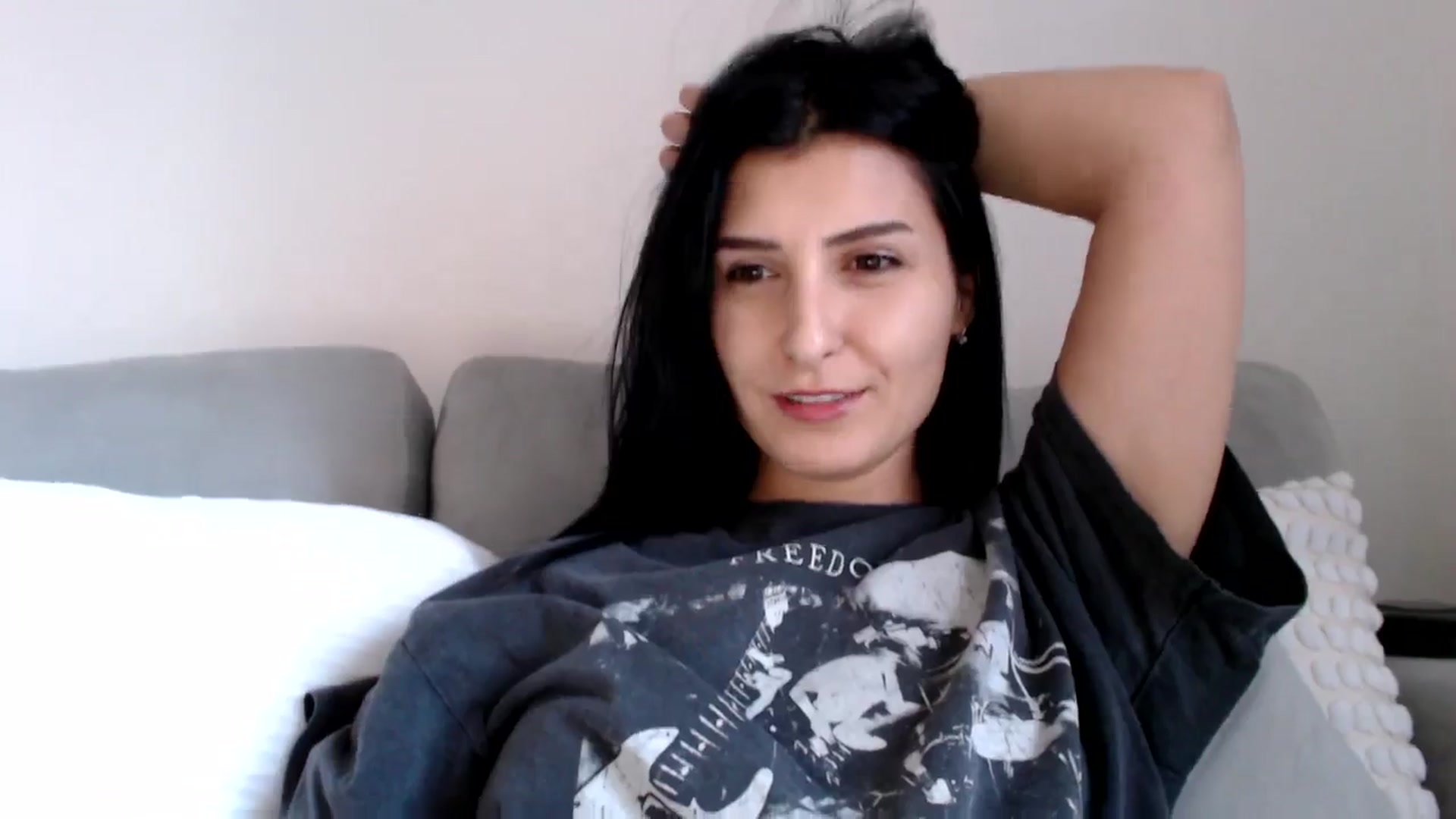 Gallery image thumbnail from LavIson's myfreecams stream on, 01/09/2025, 15:23 image 2 of 20
