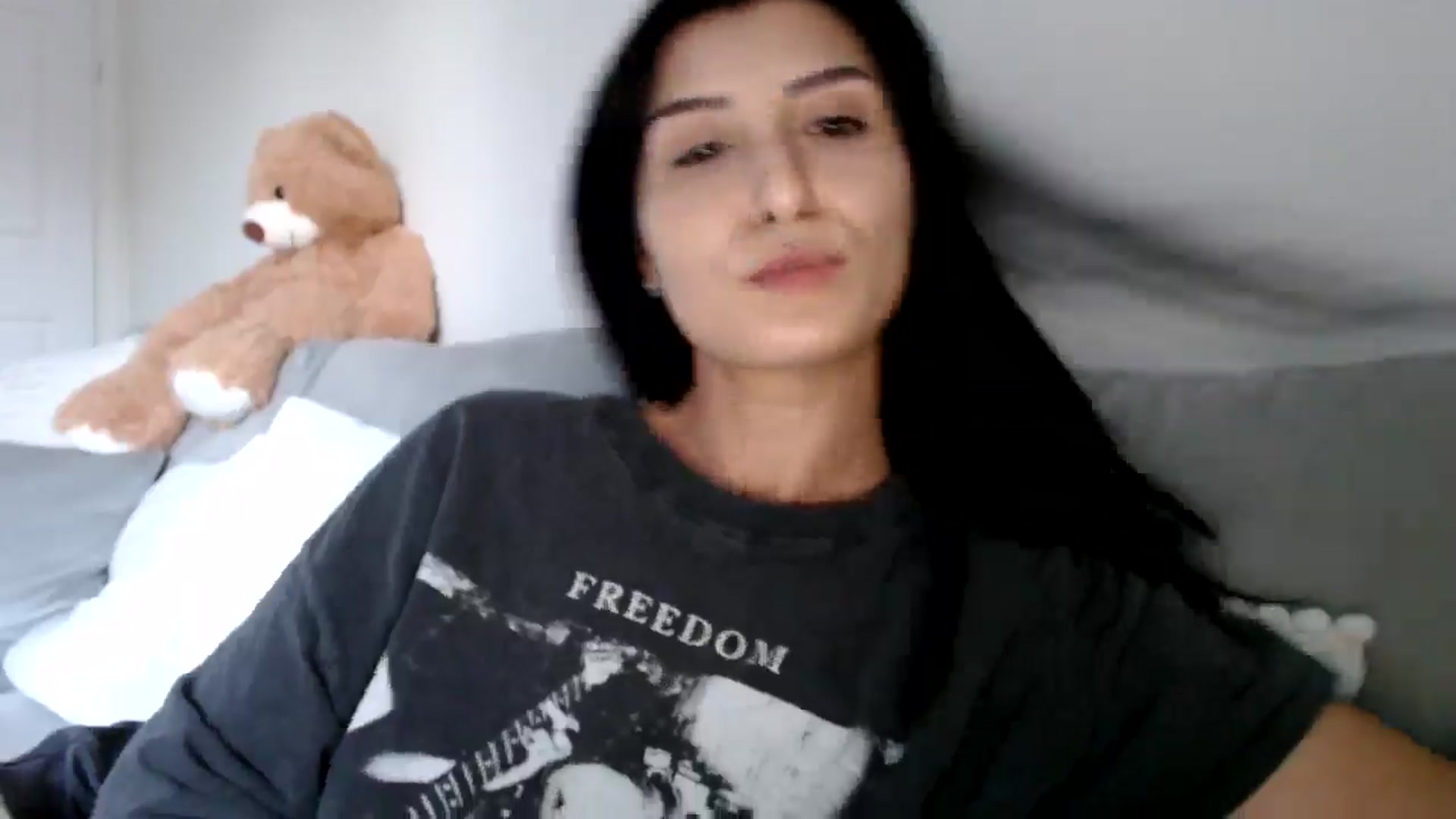 Gallery image thumbnail from LavIson's myfreecams stream on, 01/09/2025, 15:40 image 7 of 20
