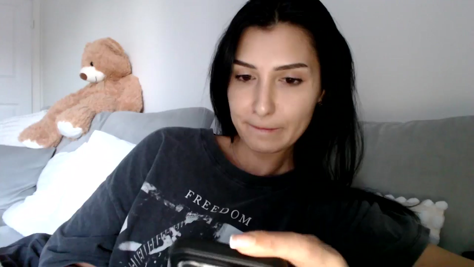 Gallery image thumbnail from LavIson's myfreecams stream on, 01/09/2025, 15:40 image 8 of 20