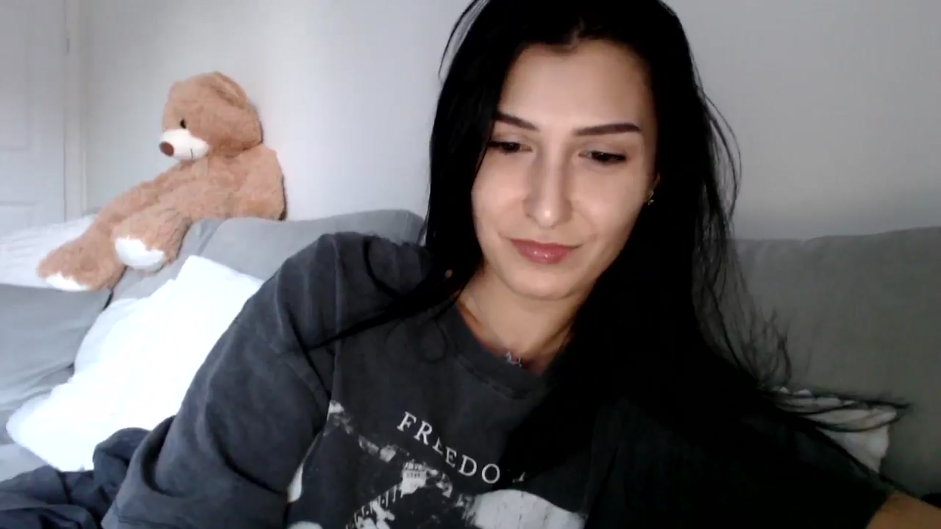 Gallery image thumbnail from LavIson's myfreecams stream on, 01/09/2025, 15:40 image 17 of 20