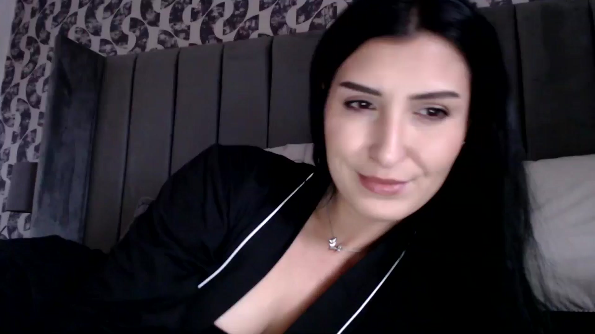 Gallery image thumbnail from LavIson's myfreecams stream on, 01/13/2025, 11:13 image 1 of 20