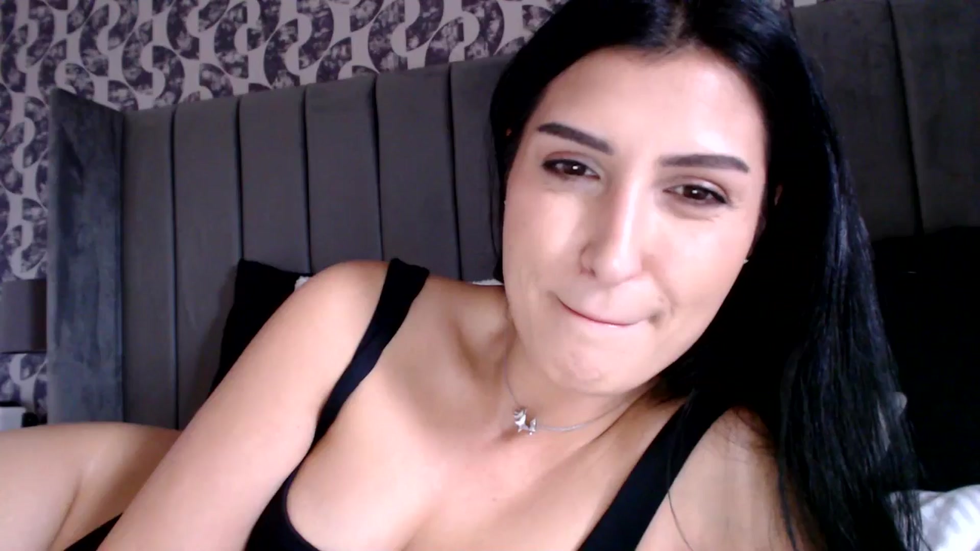 Gallery image thumbnail from LavIson's myfreecams stream on, 01/13/2025, 12:01 image 18 of 20