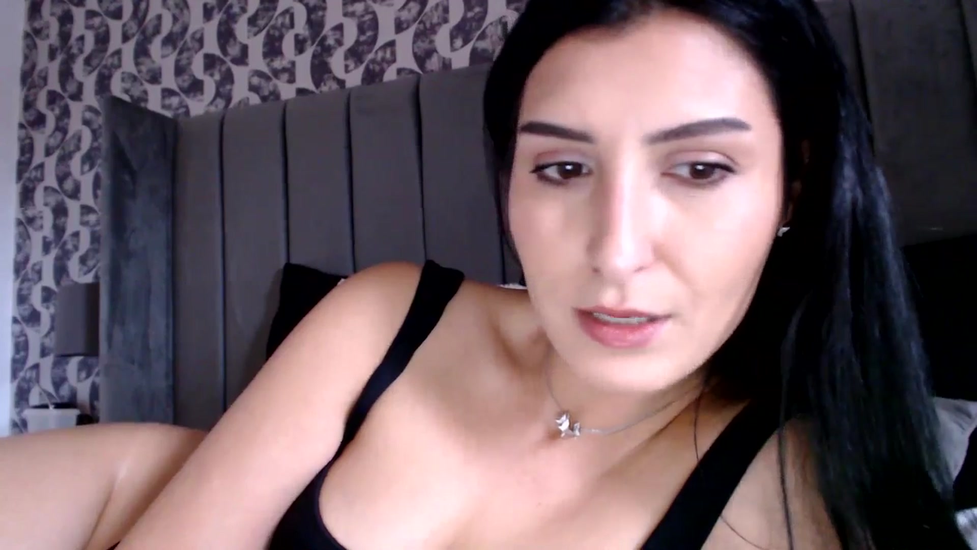 Gallery image thumbnail from LavIson's myfreecams stream on, 01/13/2025, 12:01 image 17 of 20