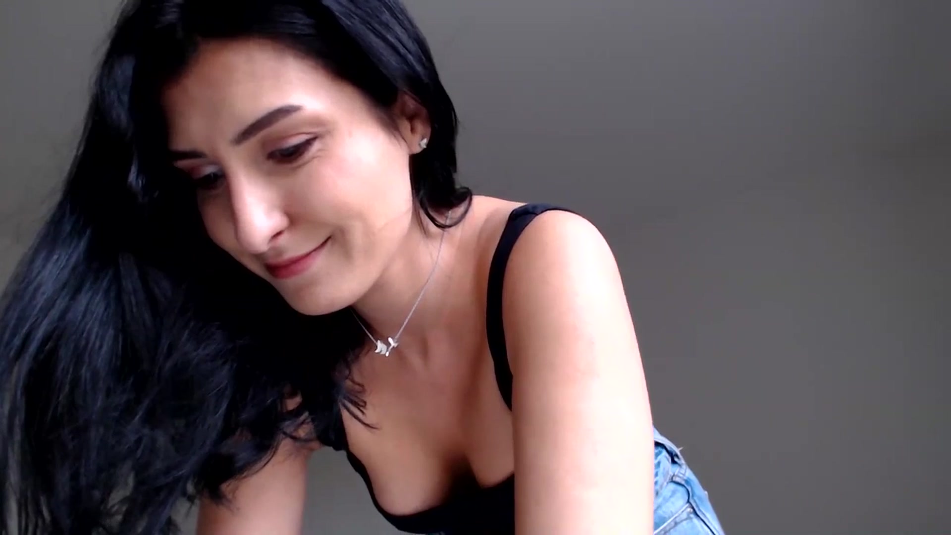 Gallery image thumbnail from LavIson's myfreecams stream on, 01/13/2025, 13:07 image 7 of 20