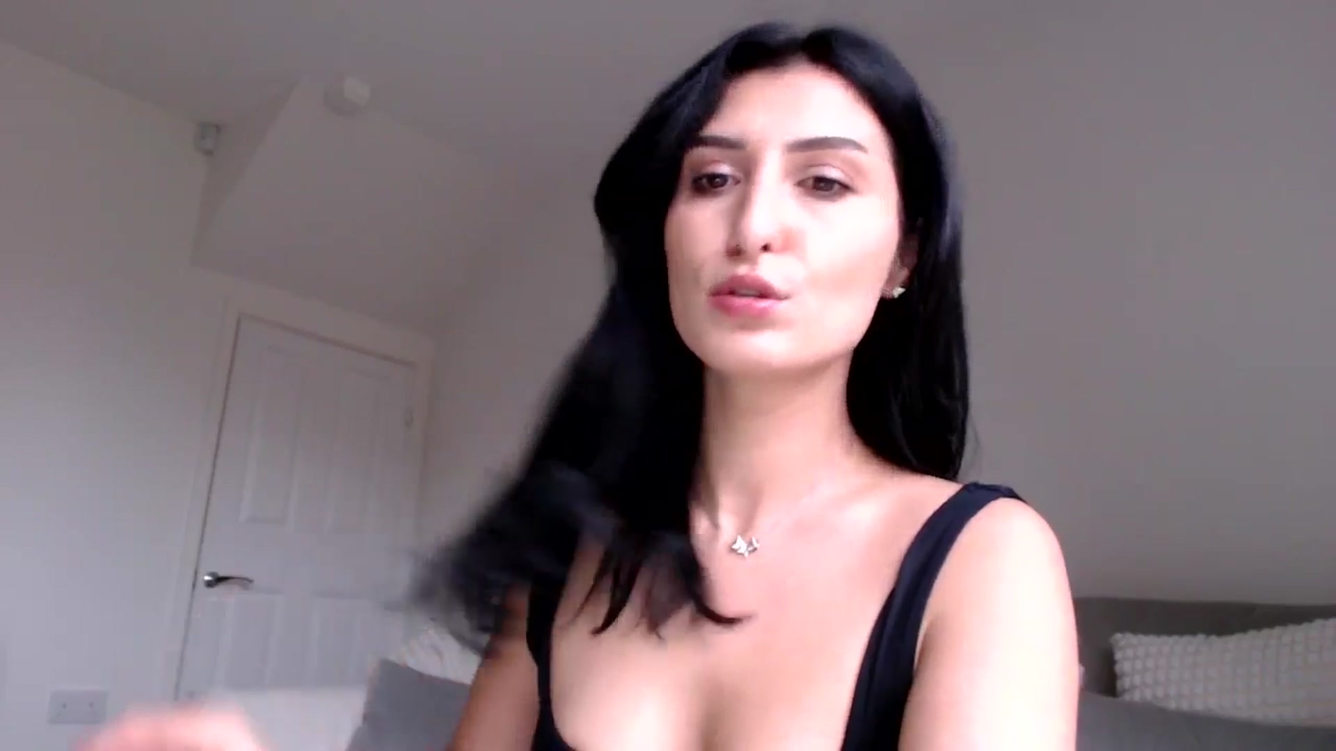 Gallery image thumbnail from LavIson's myfreecams stream on, 01/13/2025, 15:46 image 7 of 20
