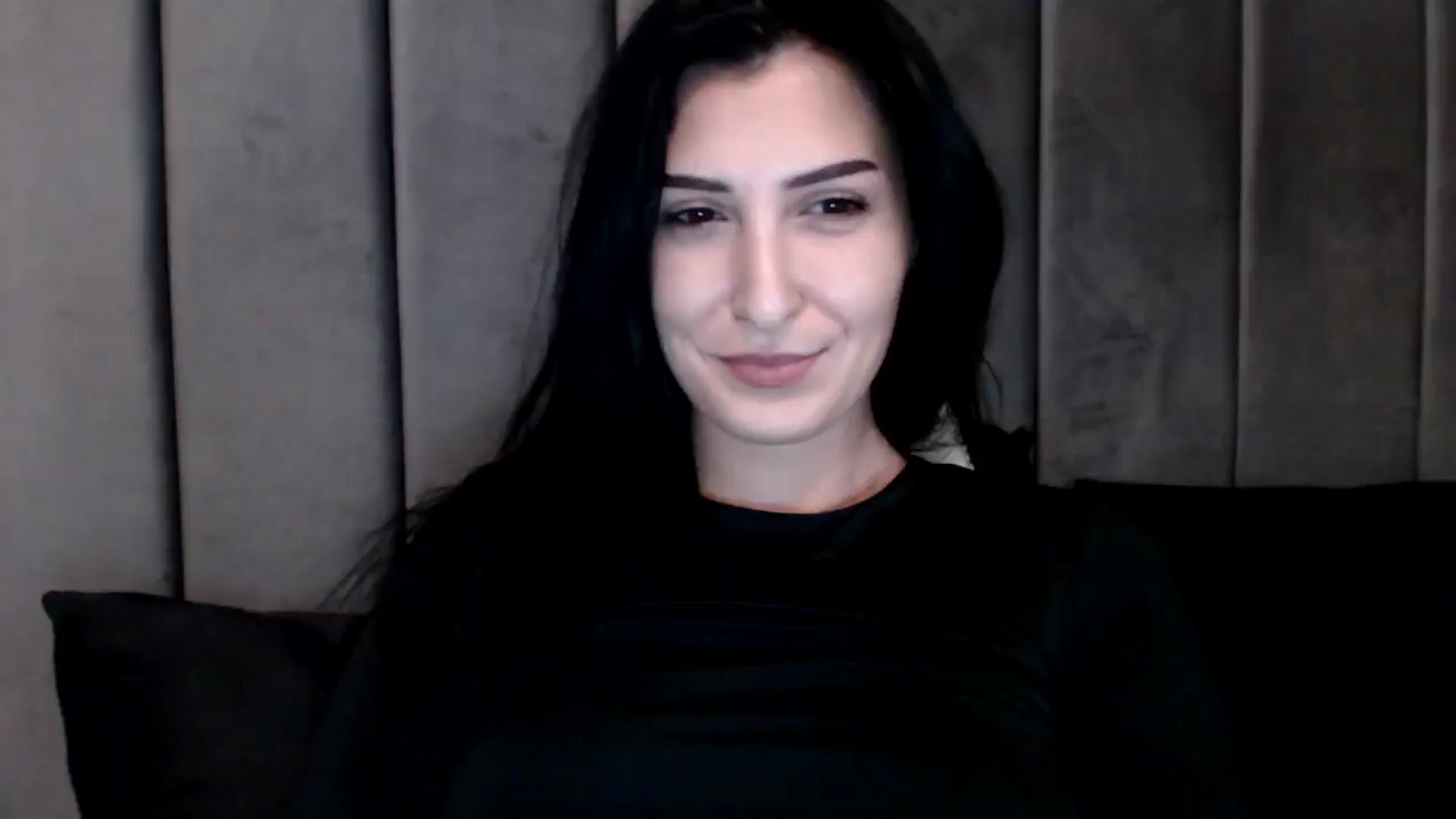 Gallery image thumbnail from LavIson's myfreecams stream on, 01/15/2025, 16:34 image 18 of 20