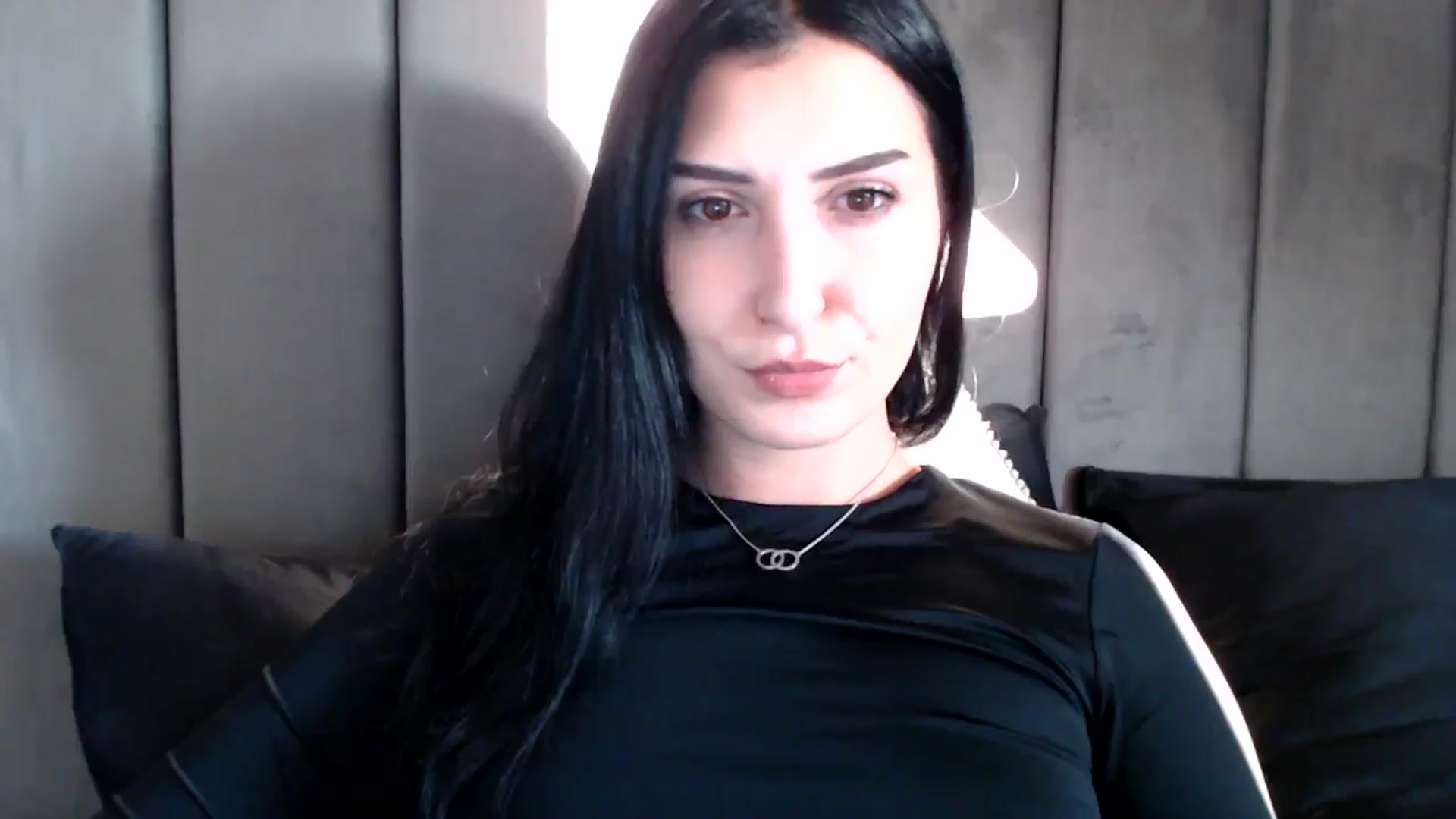 Gallery image thumbnail from LavIson's myfreecams stream on, 01/15/2025, 16:34 image 3 of 20