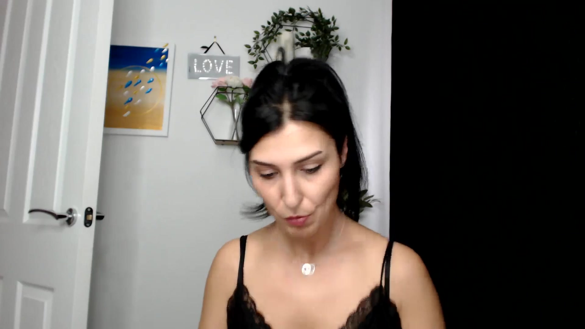 Gallery image thumbnail from LavIson's myfreecams stream on, 01/20/2025, 12:28 image 19 of 20