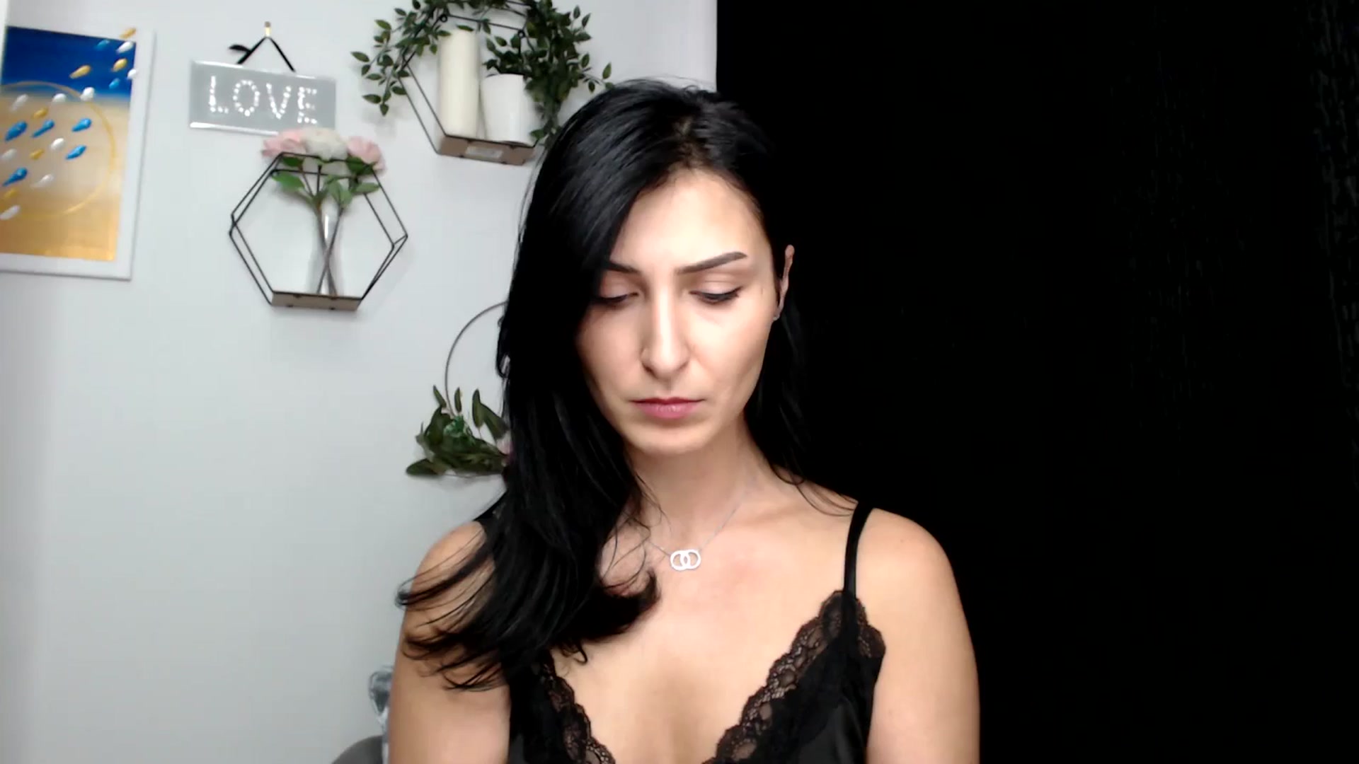 Gallery image thumbnail from LavIson's myfreecams stream on, 01/20/2025, 12:28 image 1 of 20