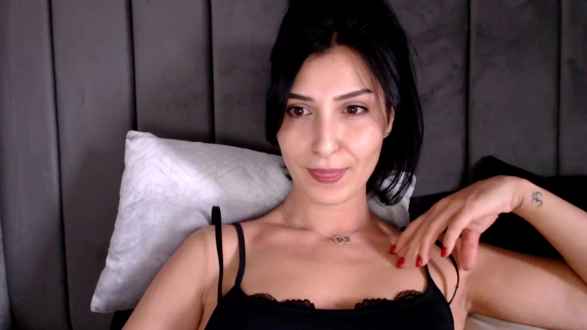 Gallery image thumbnail from LavIson's myfreecams stream on, 01/20/2025, 13:05 image 11 of 20