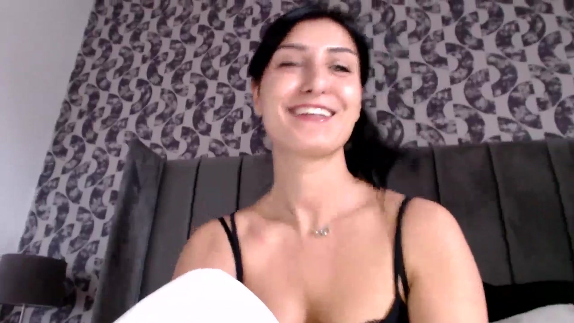 Gallery image thumbnail from LavIson's myfreecams stream on, 01/20/2025, 13:05 image 9 of 20