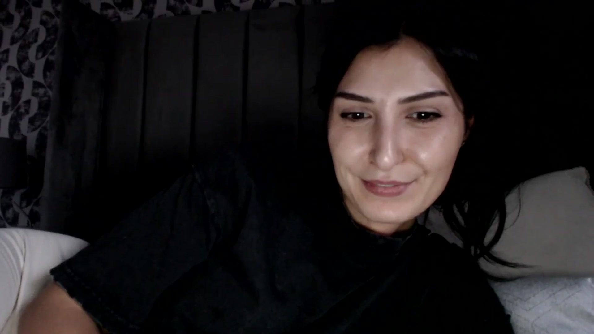 Gallery image thumbnail from LavIson's myfreecams stream on, 01/20/2025, 15:09 image 10 of 20