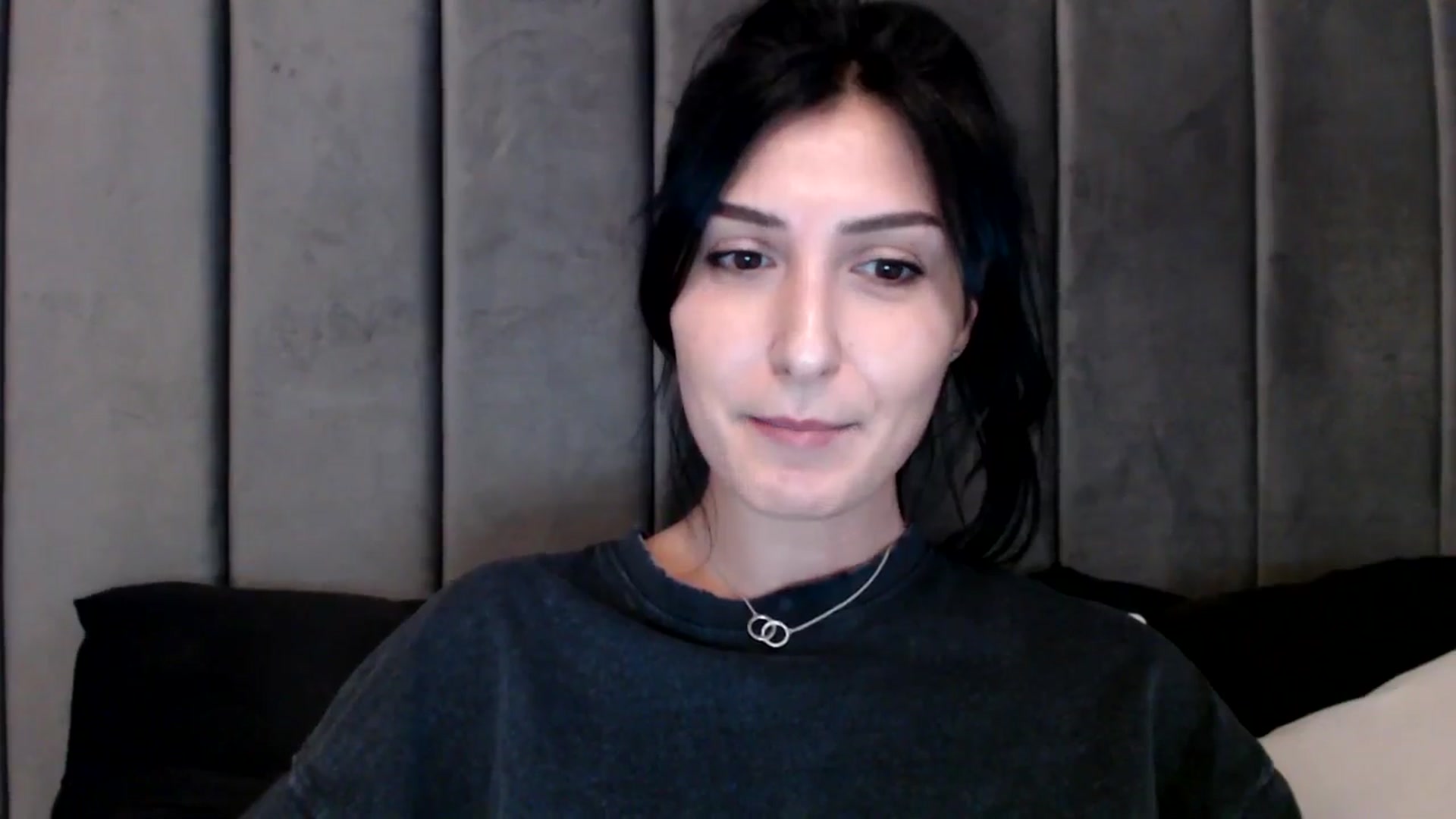 Gallery image thumbnail from LavIson's myfreecams stream on, 01/20/2025, 15:09 image 17 of 20