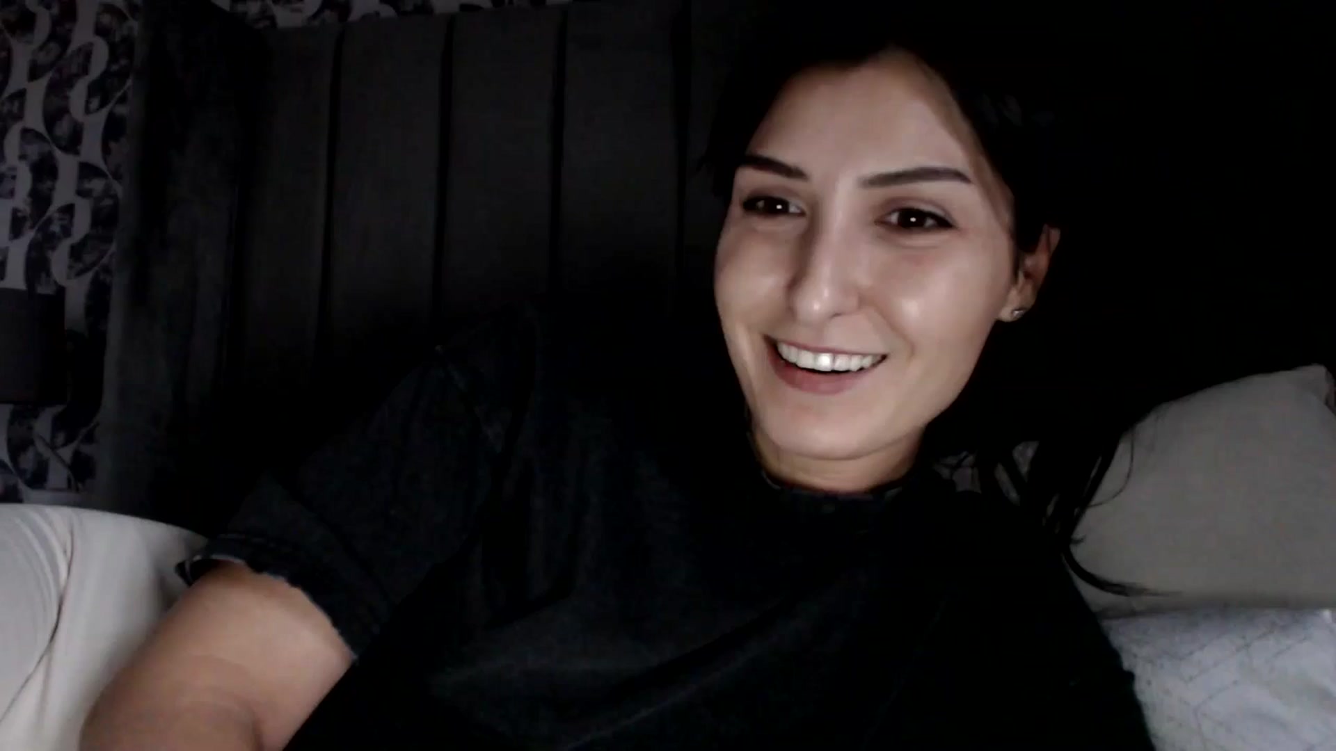 Gallery image thumbnail from LavIson's myfreecams stream on, 01/20/2025, 15:09 image 7 of 20