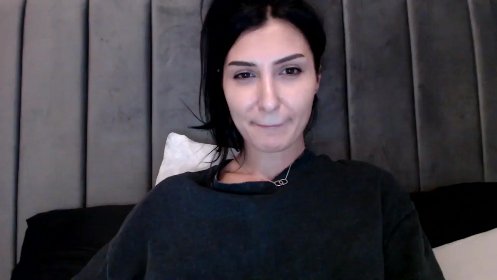 Gallery image thumbnail from LavIson's myfreecams stream on, 01/20/2025, 15:42 image 13 of 20