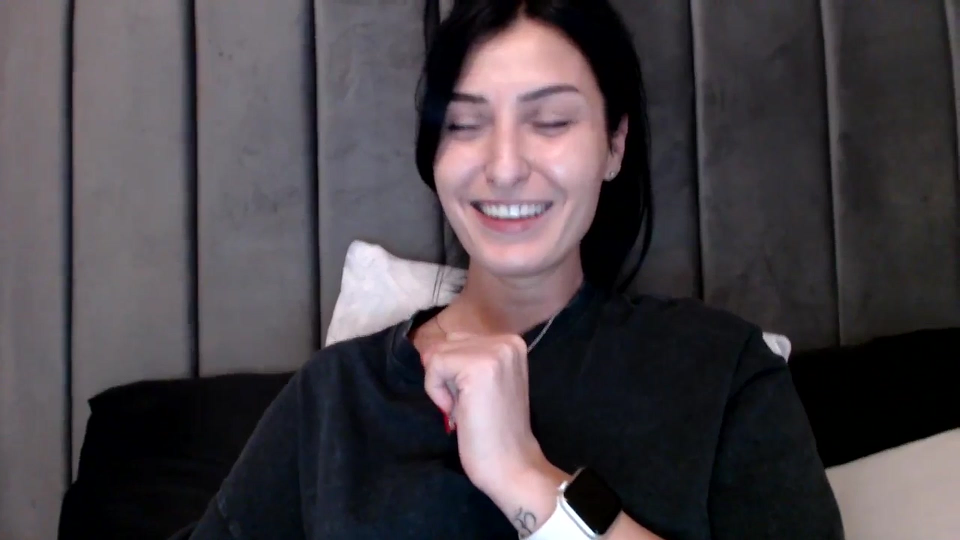 Gallery image thumbnail from LavIson's myfreecams stream on, 01/20/2025, 15:42 image 16 of 20
