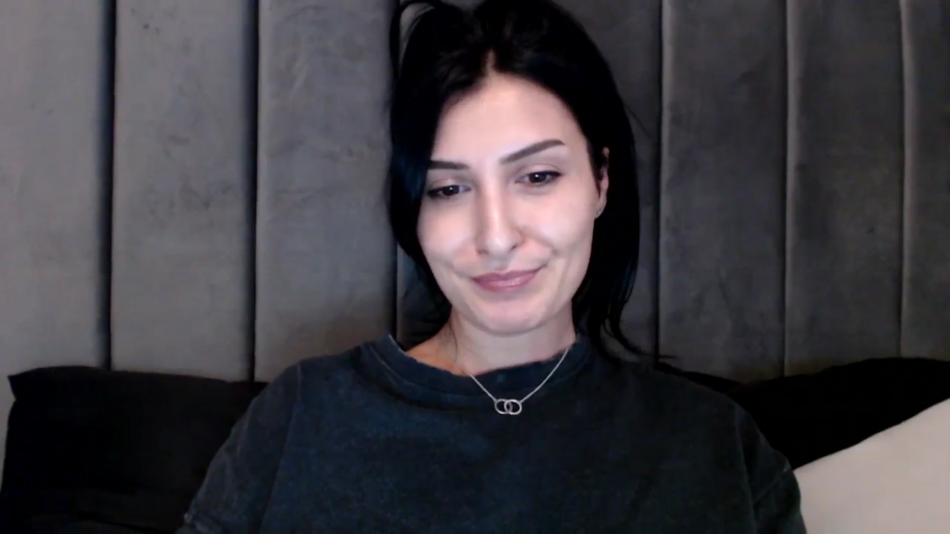 Gallery image thumbnail from LavIson's myfreecams stream on, 01/20/2025, 15:42 image 2 of 20