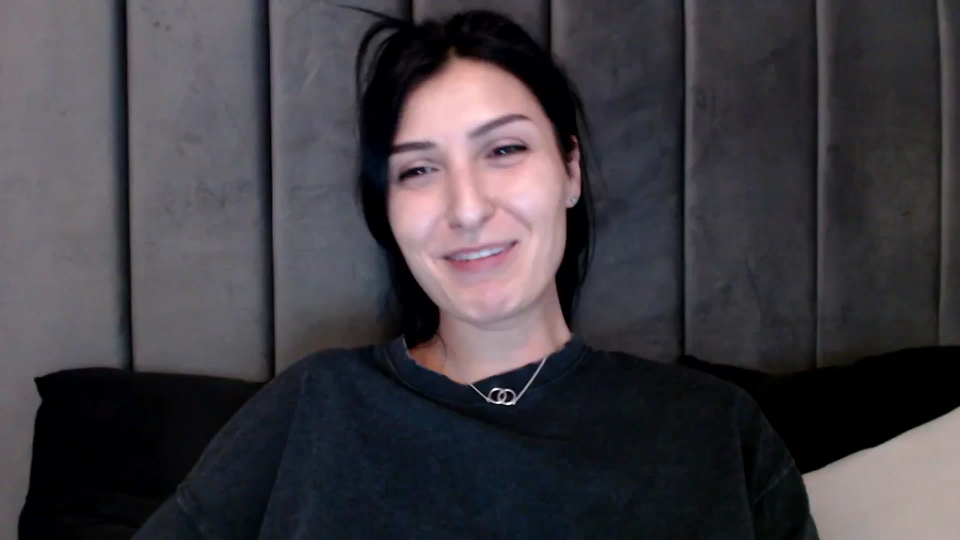 Gallery image thumbnail from LavIson's myfreecams stream on, 01/20/2025, 15:42 image 6 of 20