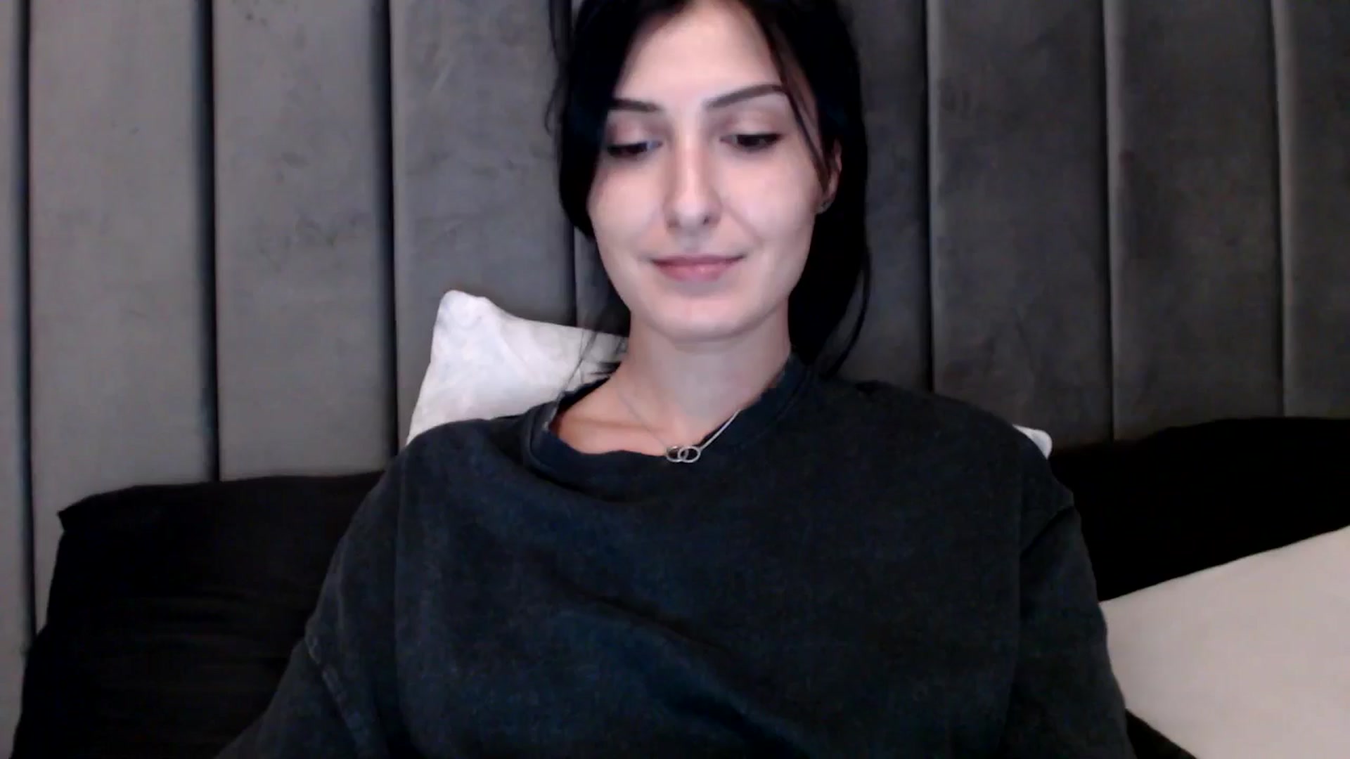 Gallery image thumbnail from LavIson's myfreecams stream on, 01/20/2025, 15:42 image 18 of 20