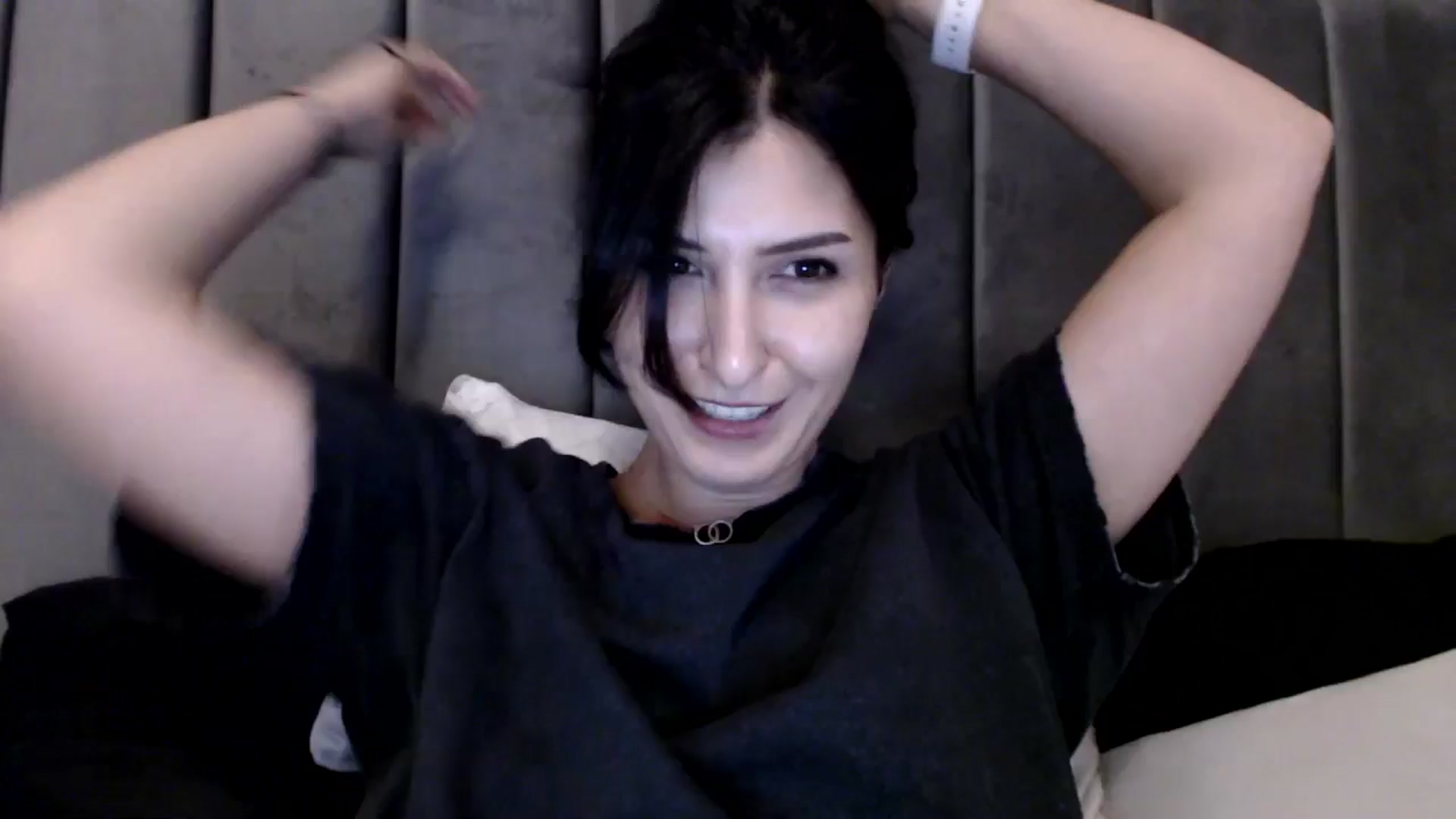 Gallery image thumbnail from LavIson's myfreecams stream on, 01/20/2025, 15:42 image 19 of 20
