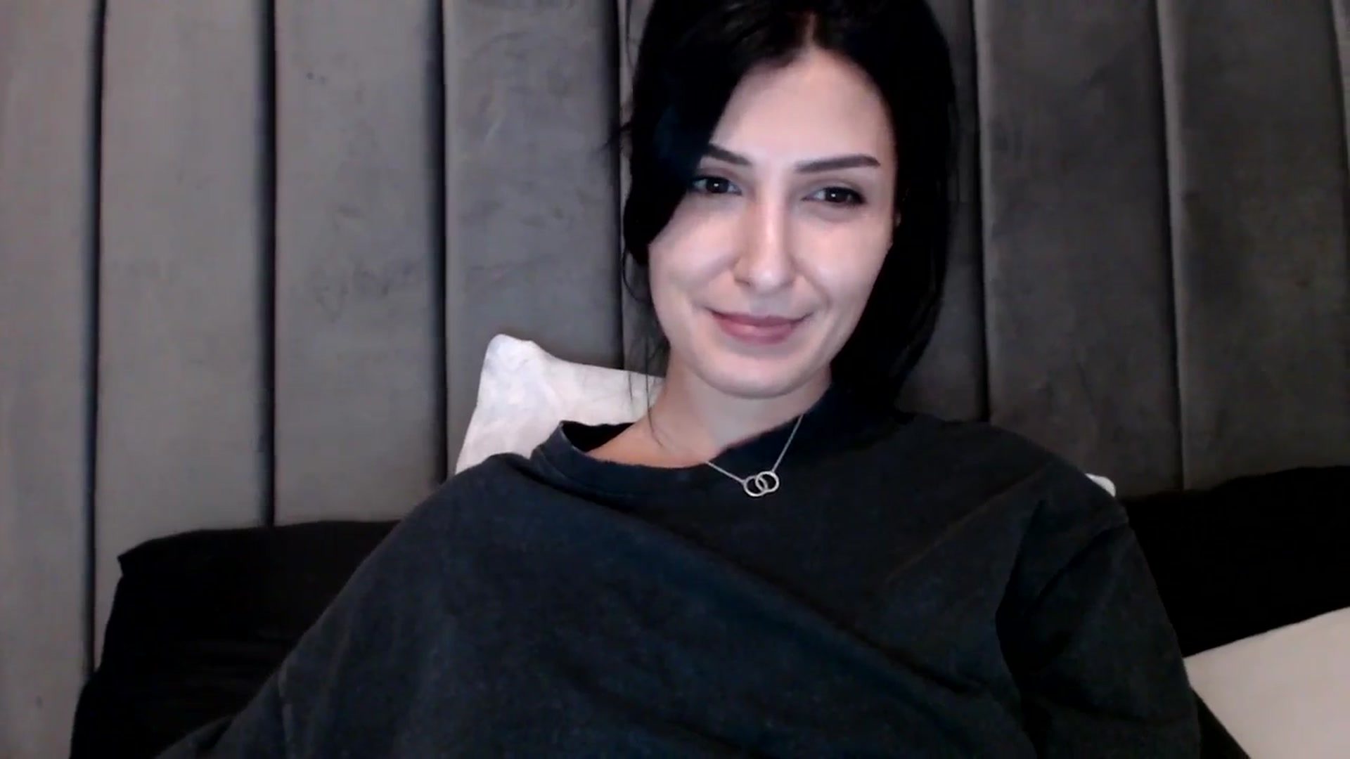 Gallery image thumbnail from LavIson's myfreecams stream on, 01/20/2025, 15:42 image 15 of 20