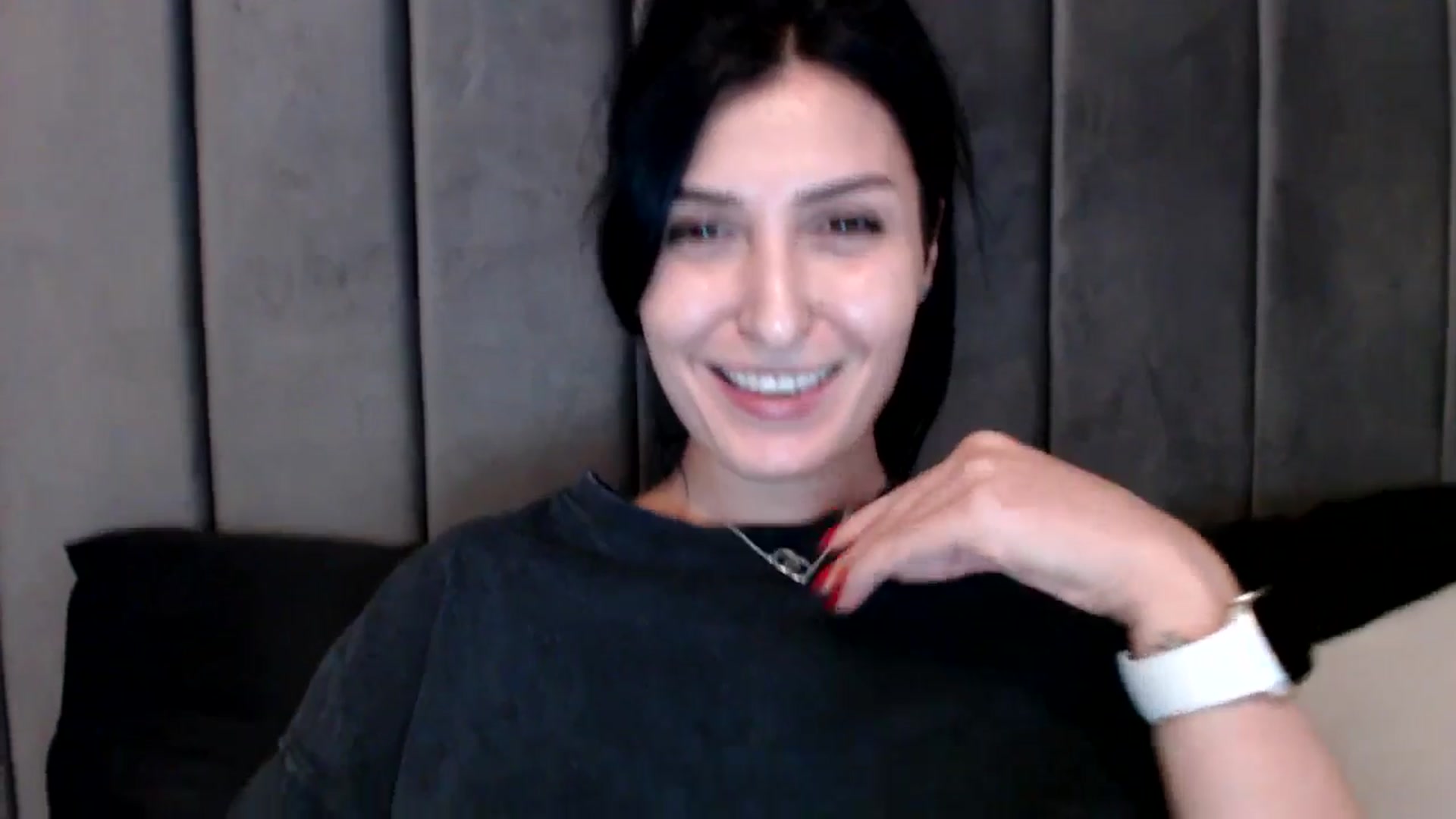 Gallery image thumbnail from LavIson's myfreecams stream on, 01/20/2025, 15:42 image 5 of 20