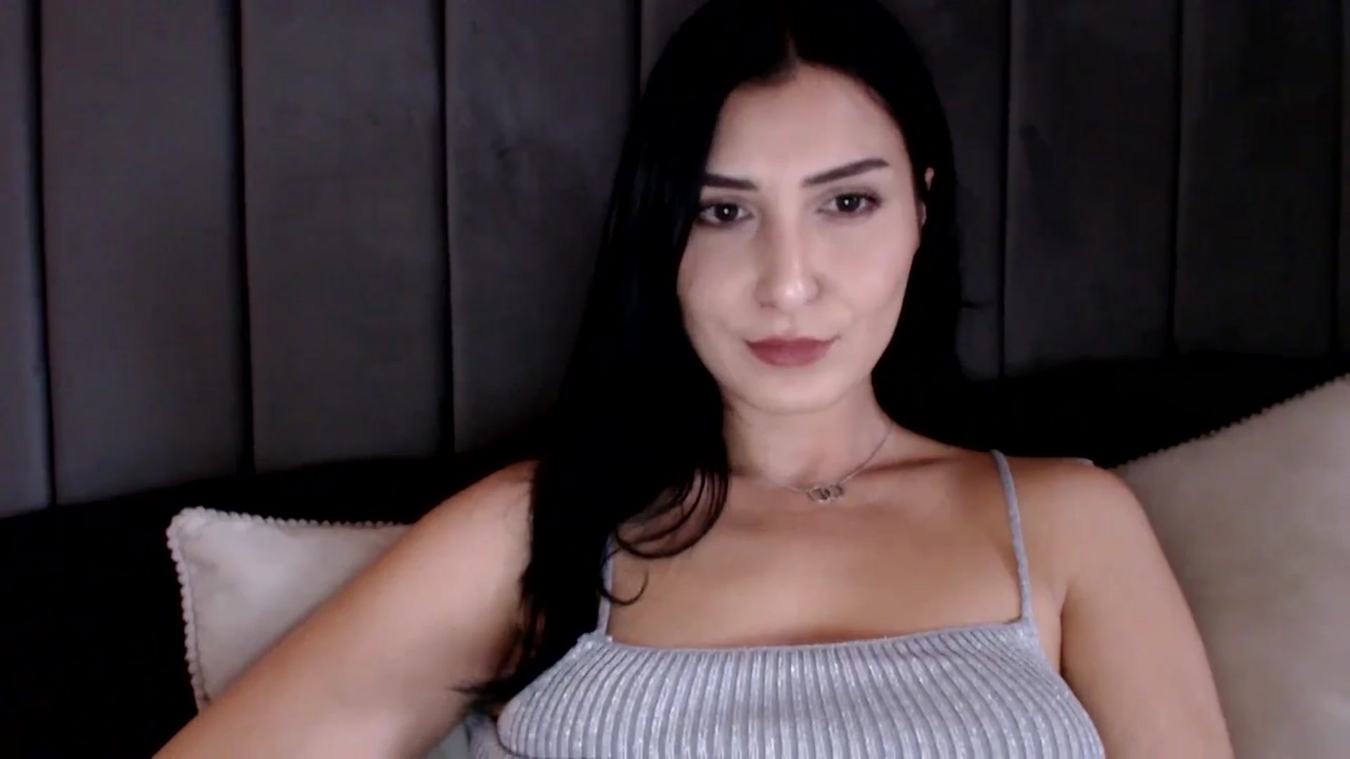 Gallery image thumbnail from LavIson's myfreecams stream on, 01/22/2025, 13:23 image 19 of 20